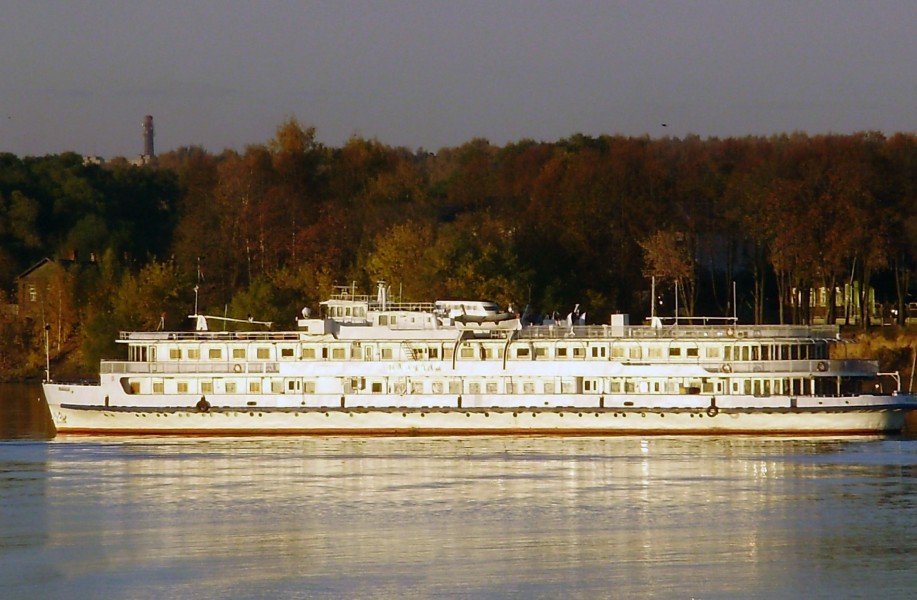Viking Kirov (ship, 1990)