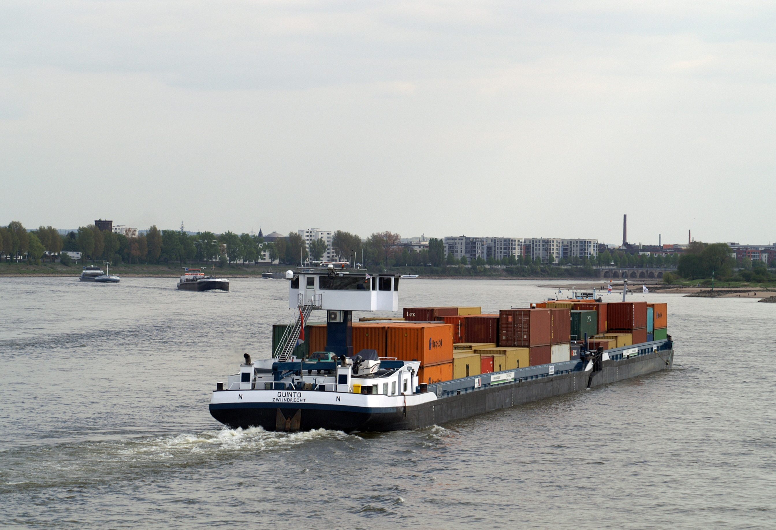 Quinto (ship, 2000) 003