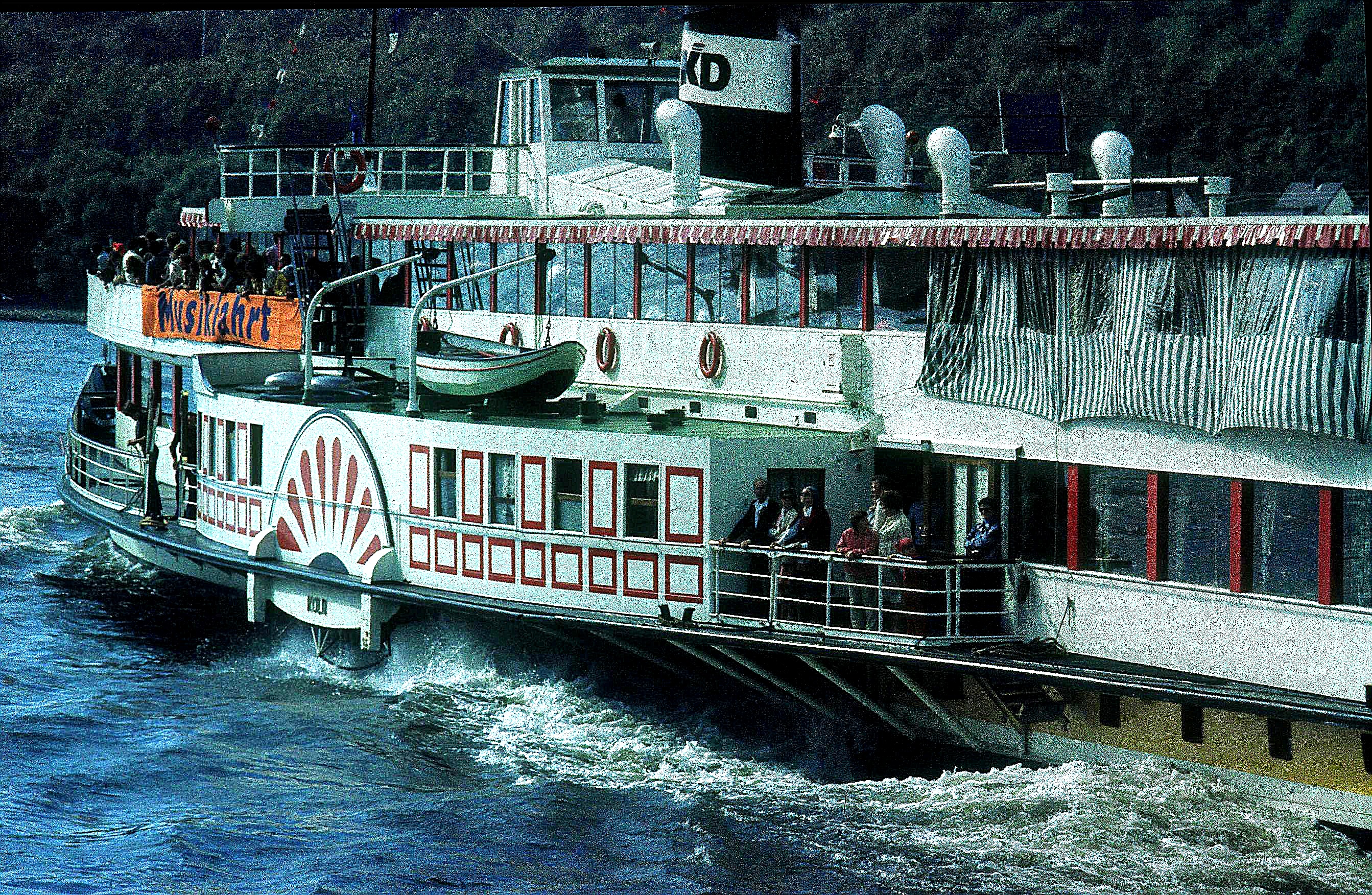 Raddampfer Goethe um 1975 1