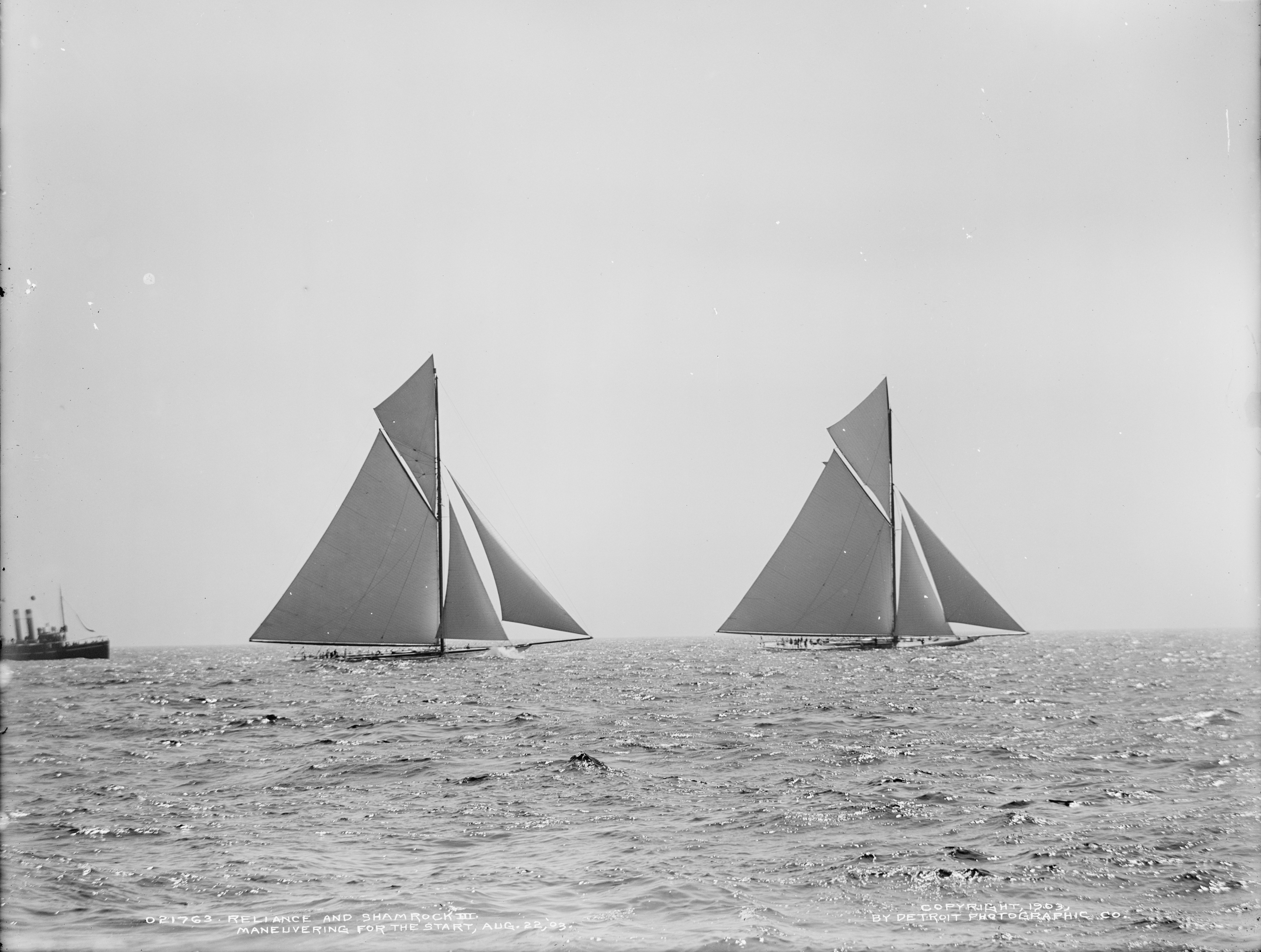 Reliance & Shamrock III at Starting Line