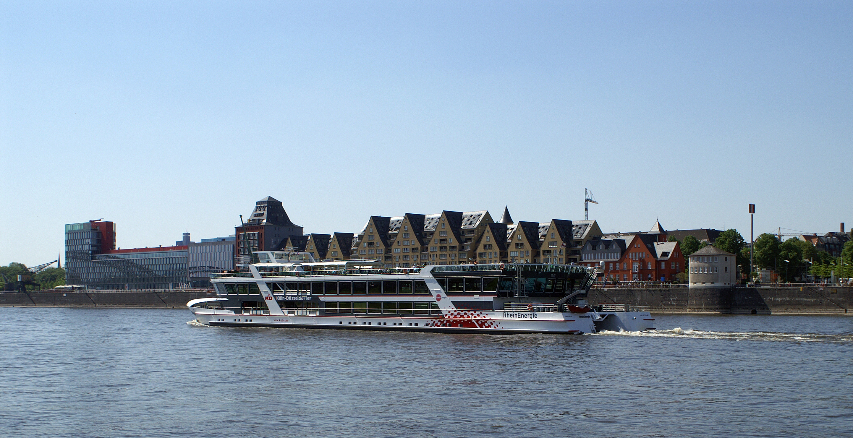 RheinEnergie (ship, 2004) 018