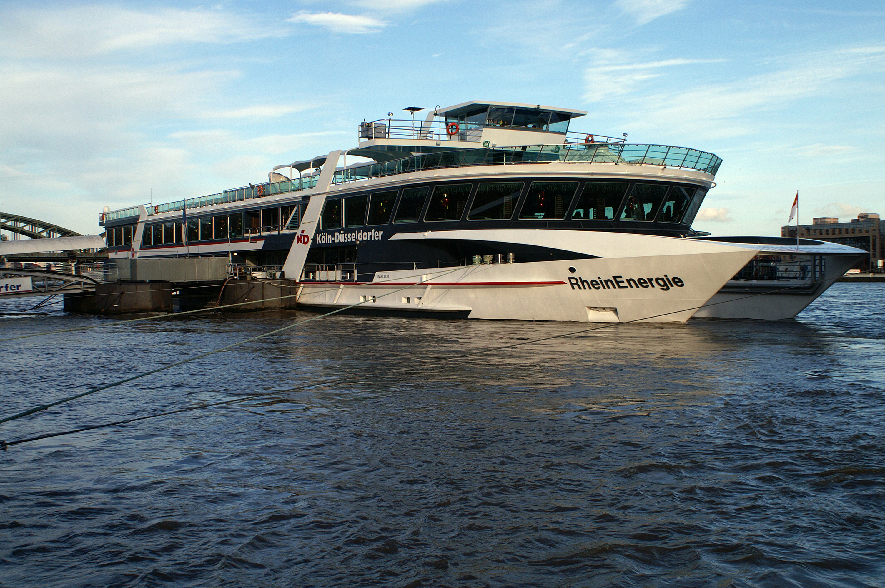 RheinEnergie (ship, 2004) 043