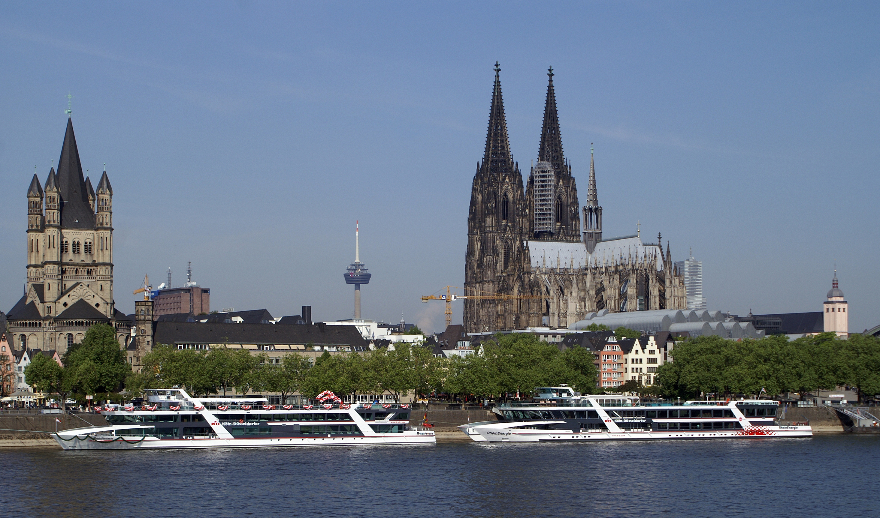RheinFantasie und RheinEnergie 20110505