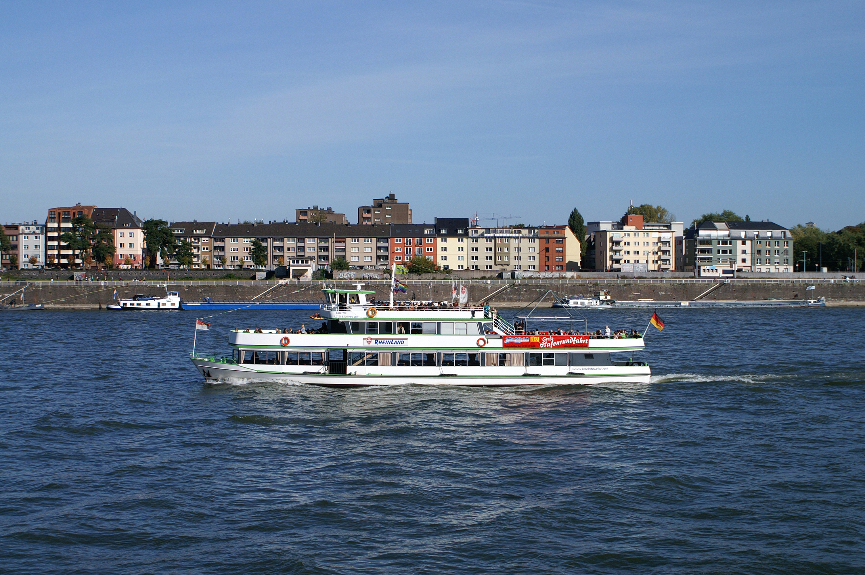Rheinland (ship, 1980) 001