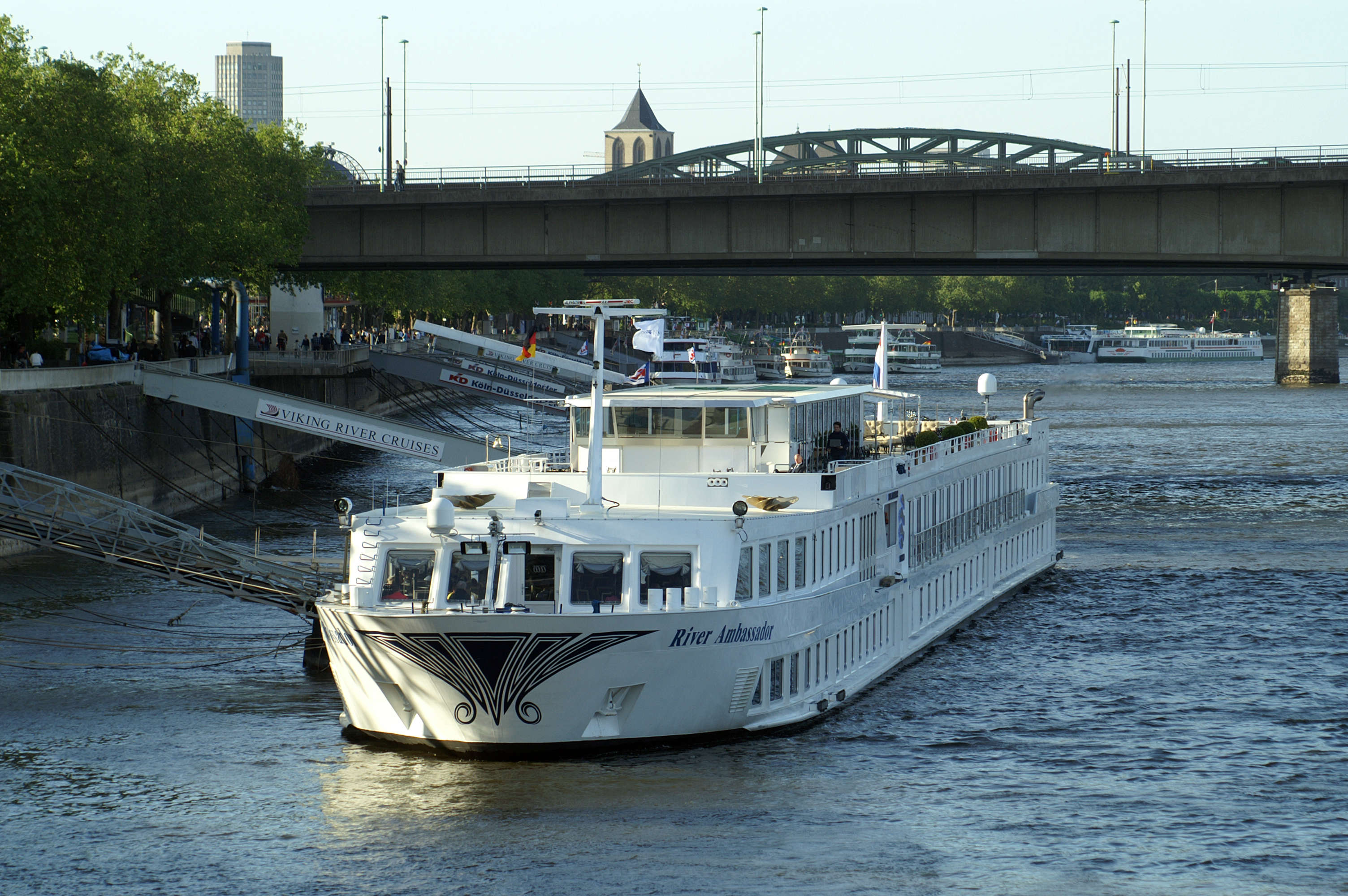 River Ambassador (ship, 1993) 006