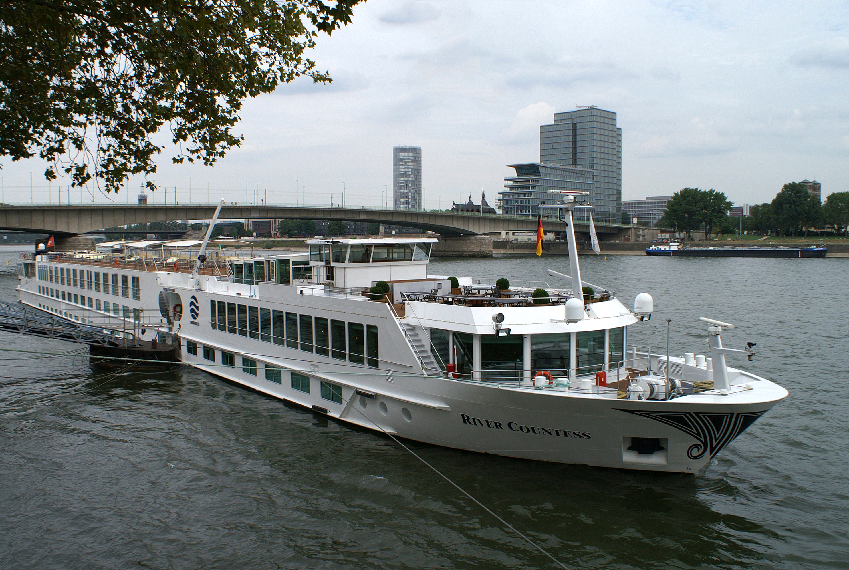 River Countess (ship, 2002) 002
