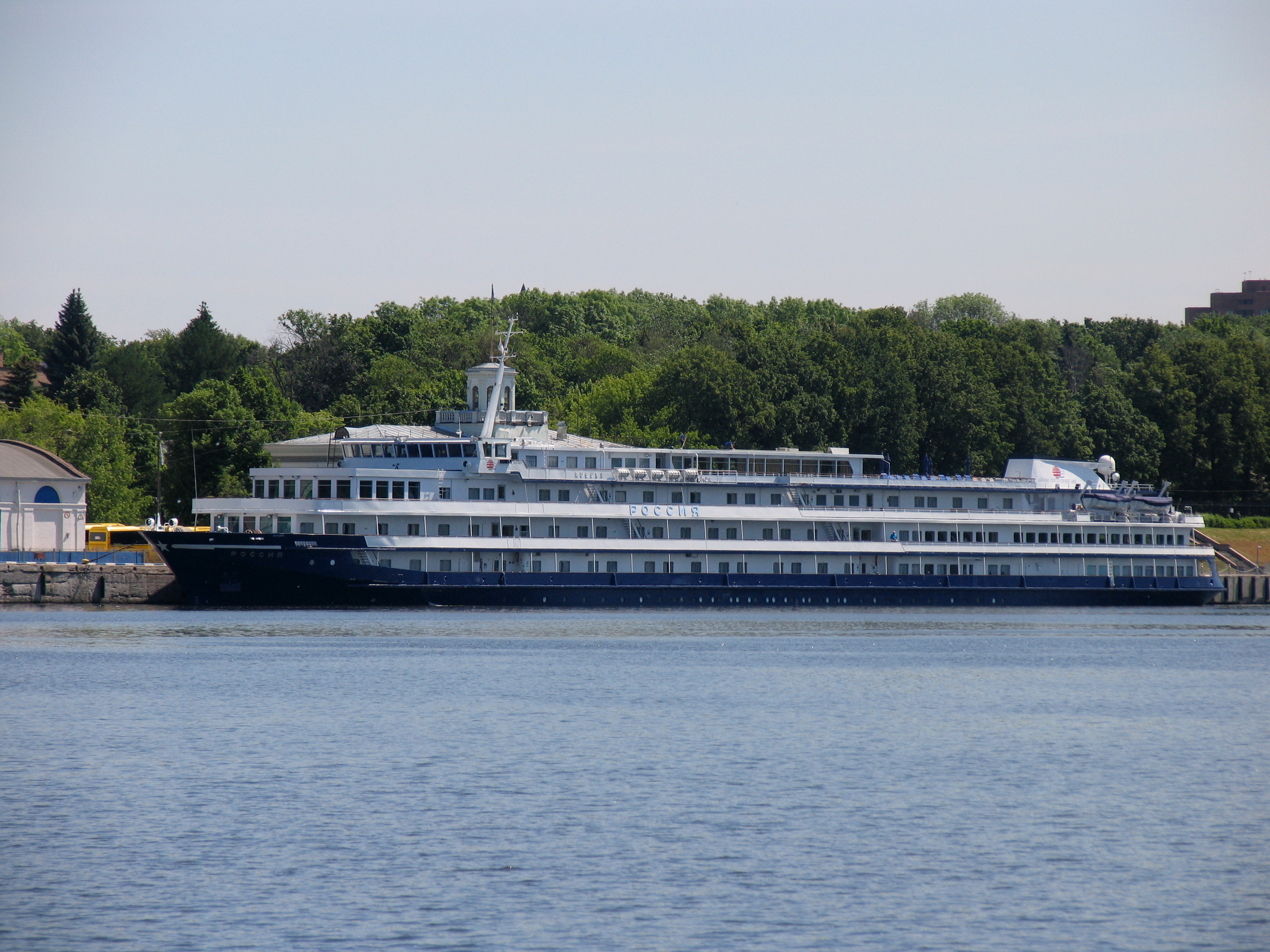 Rossia in North River Port 5-jun-2012 2