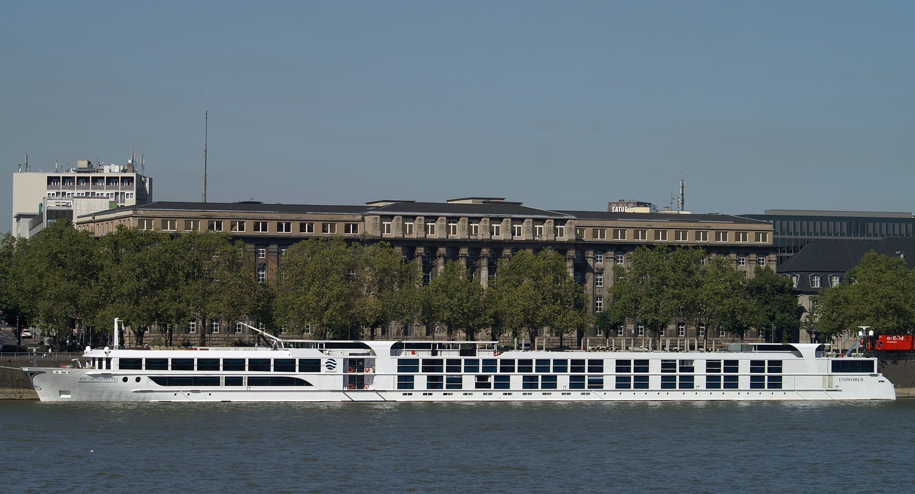 S.S. Antoinette (ship, 2011) 011