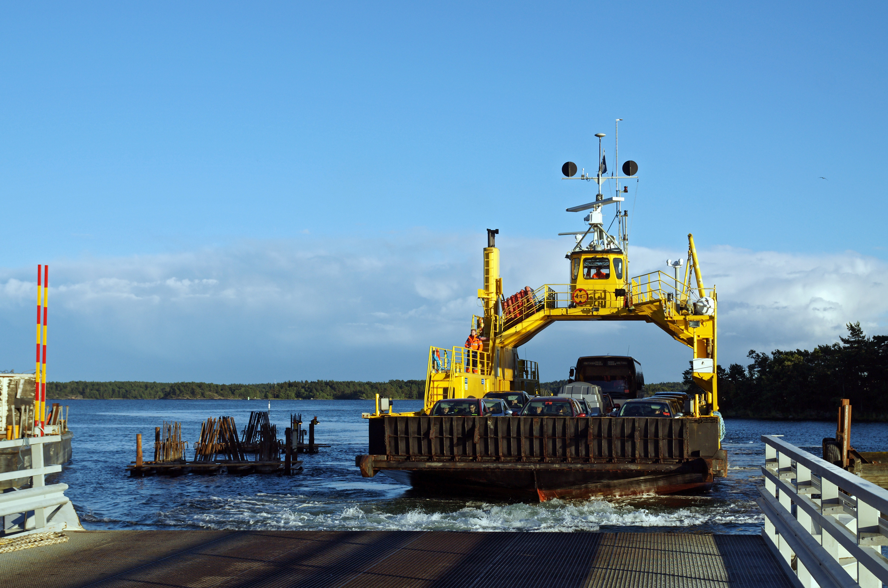 Saariston rengastie 8