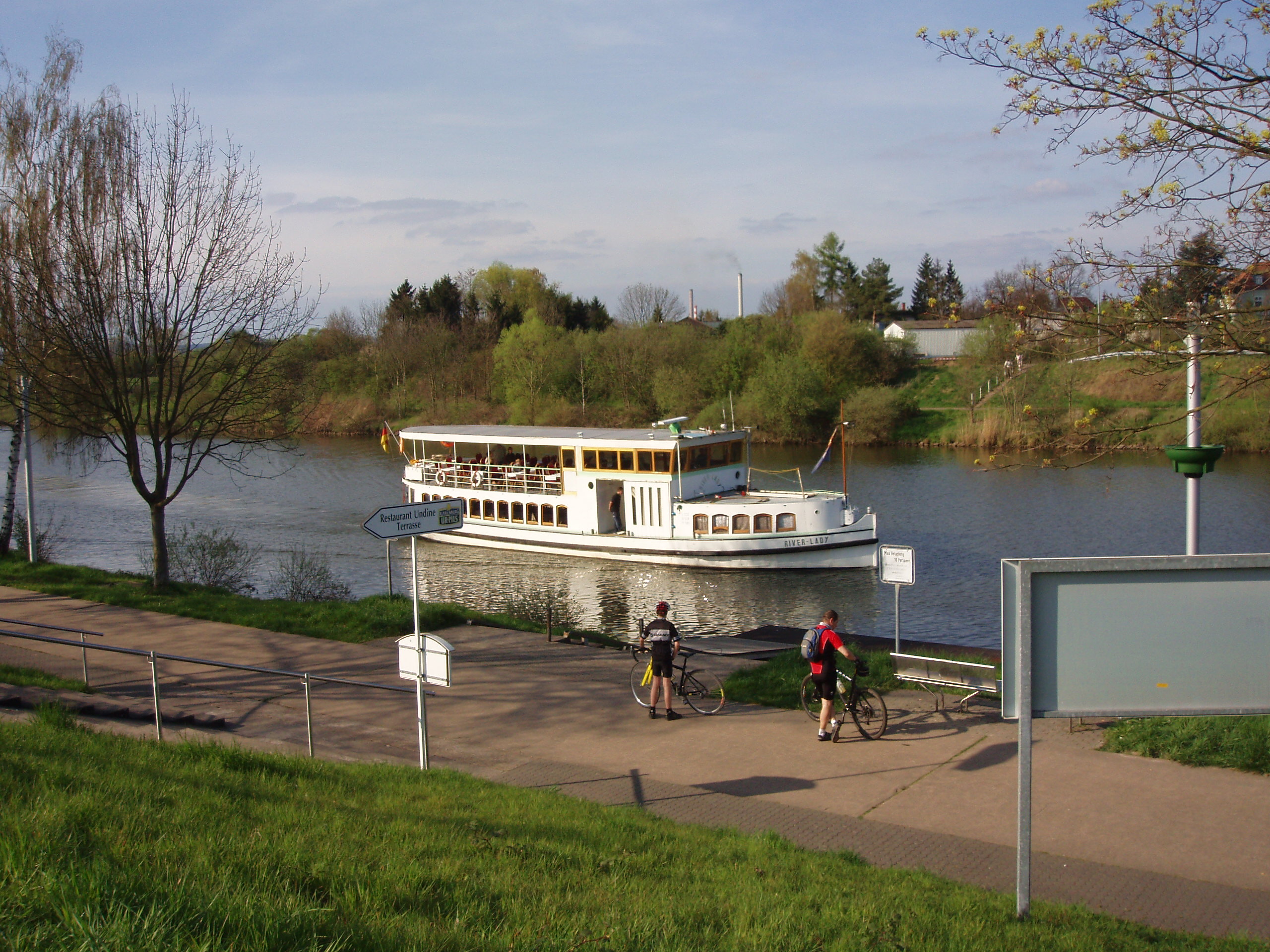 SaarlouisFahrgastschiff