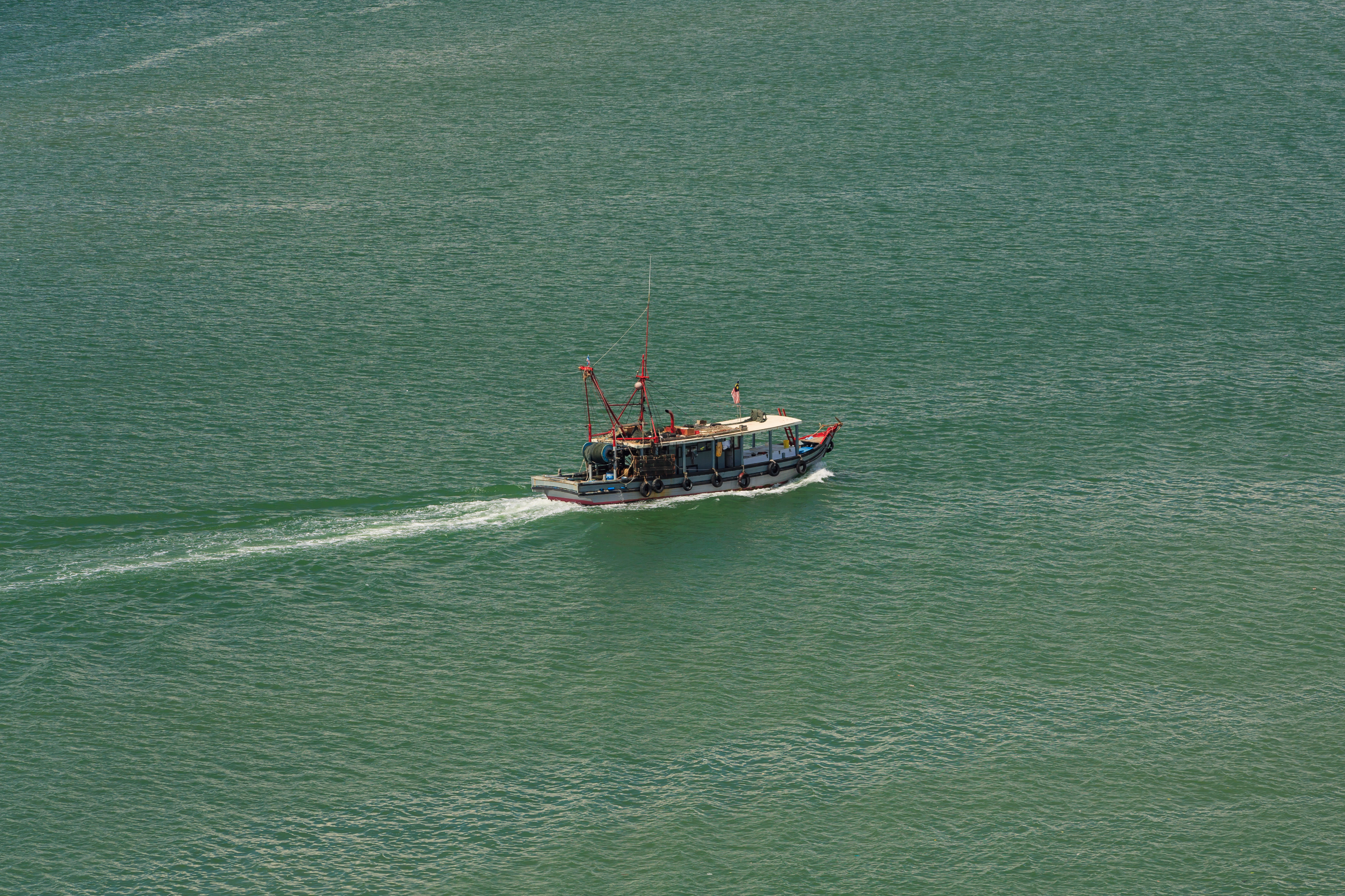 Sandakan Sabah Fishing-vessel-in-Sandakan-Bay-01