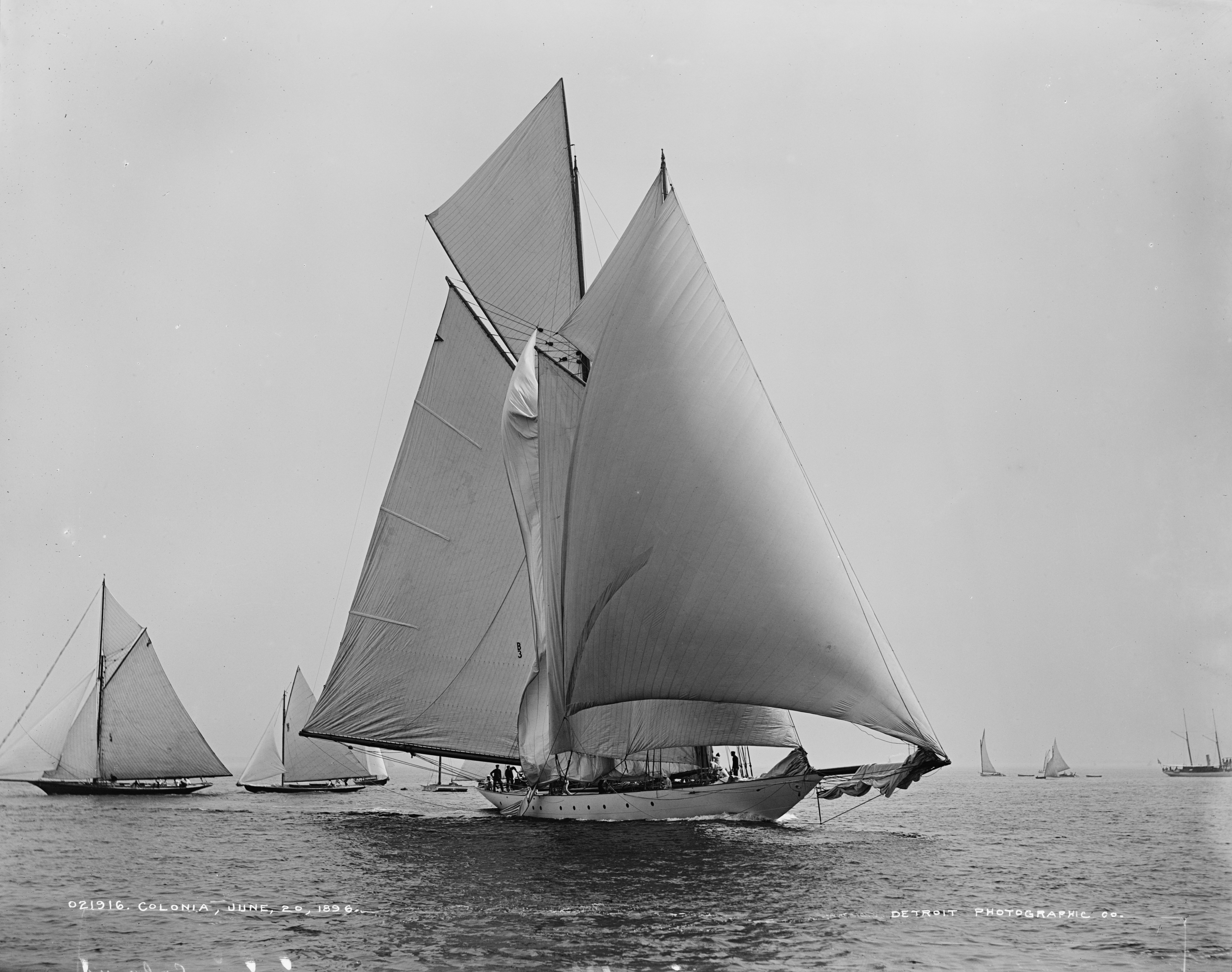 Schooner Colonia-01
