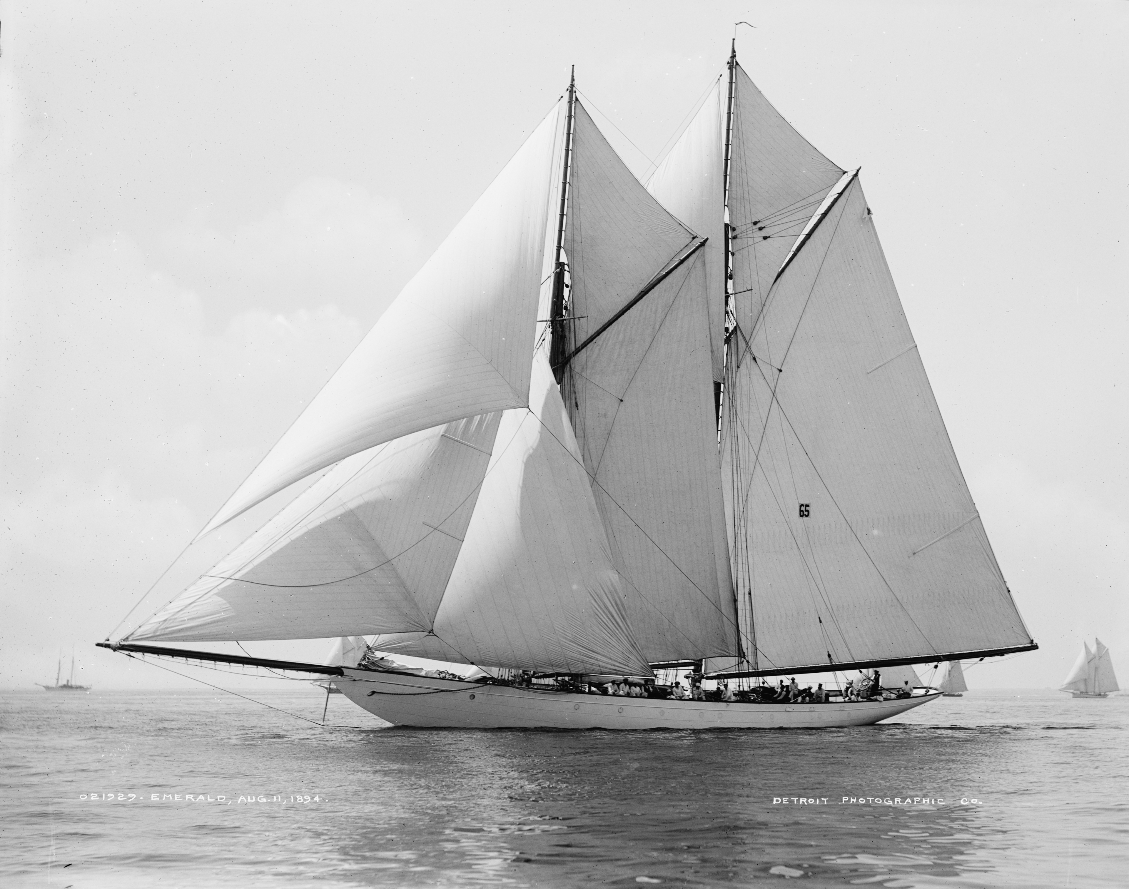 Schooner Emerald-1