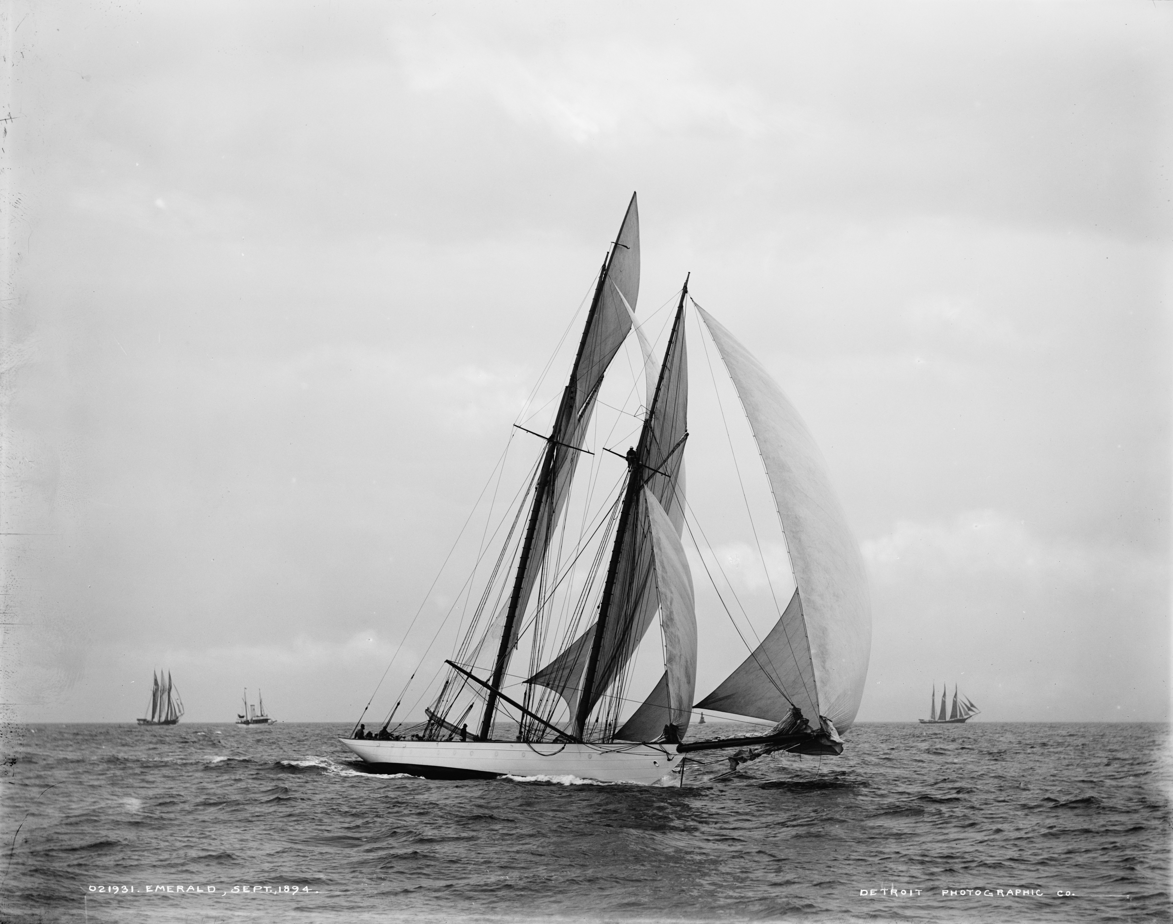 Schooner Emerald-3