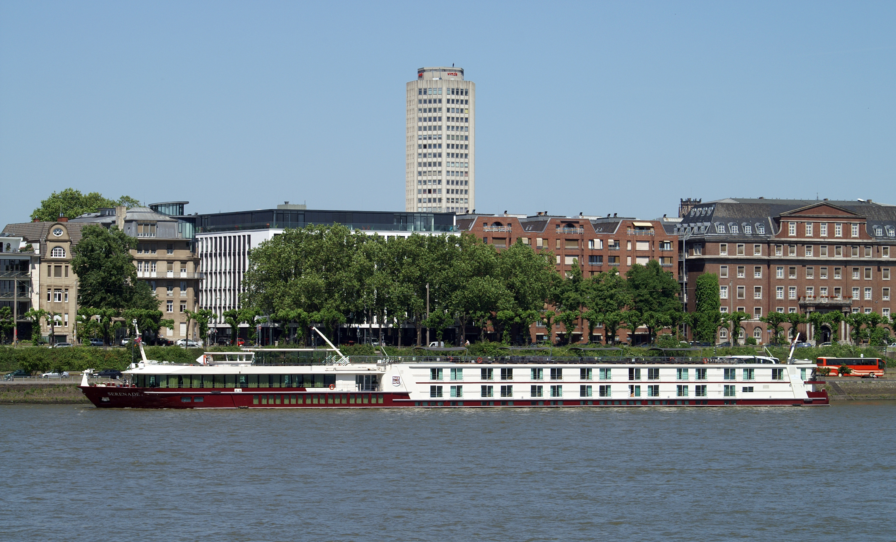 Serenade 1 (ship, 2005) 022