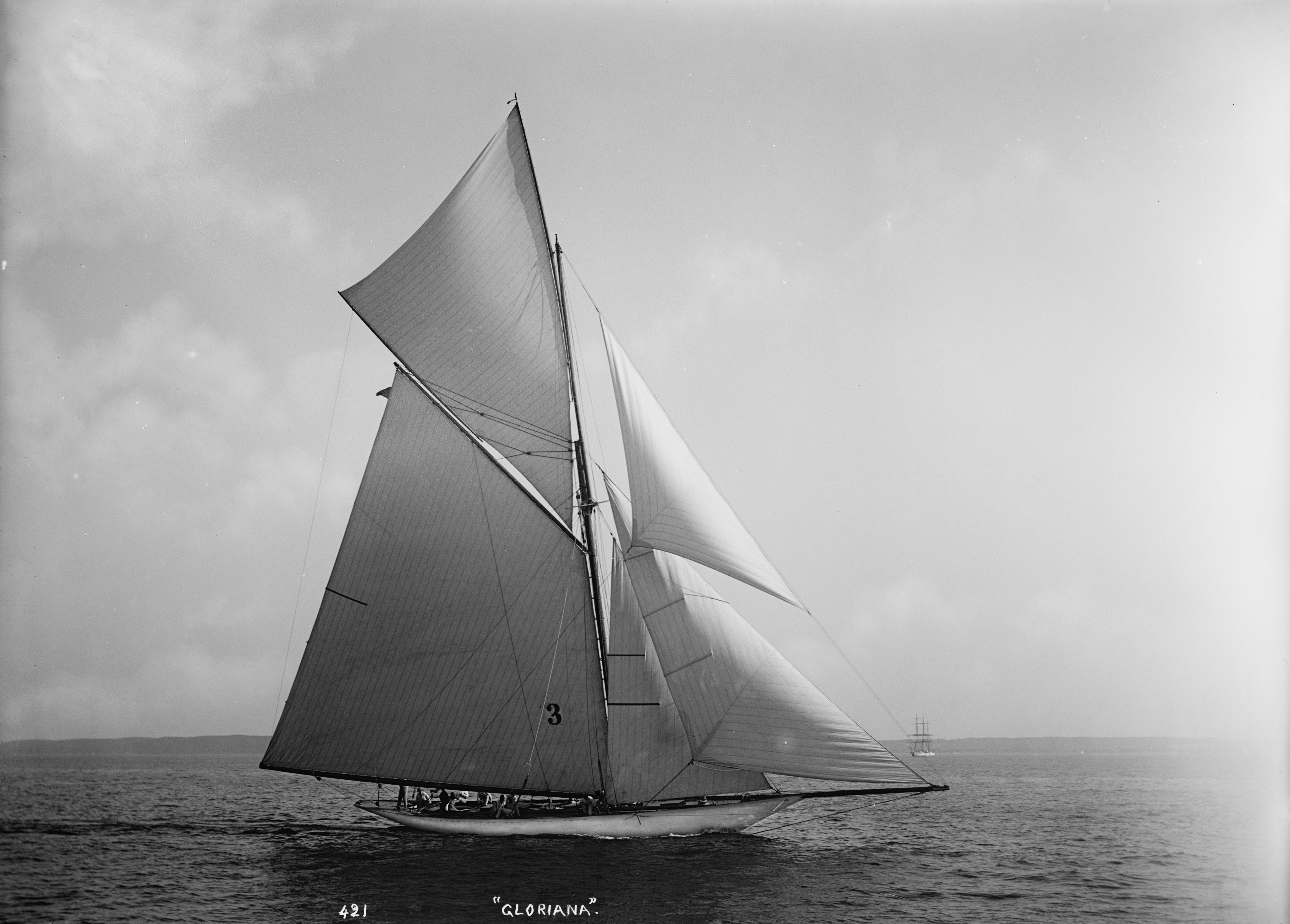 Sloop Gloriana-14