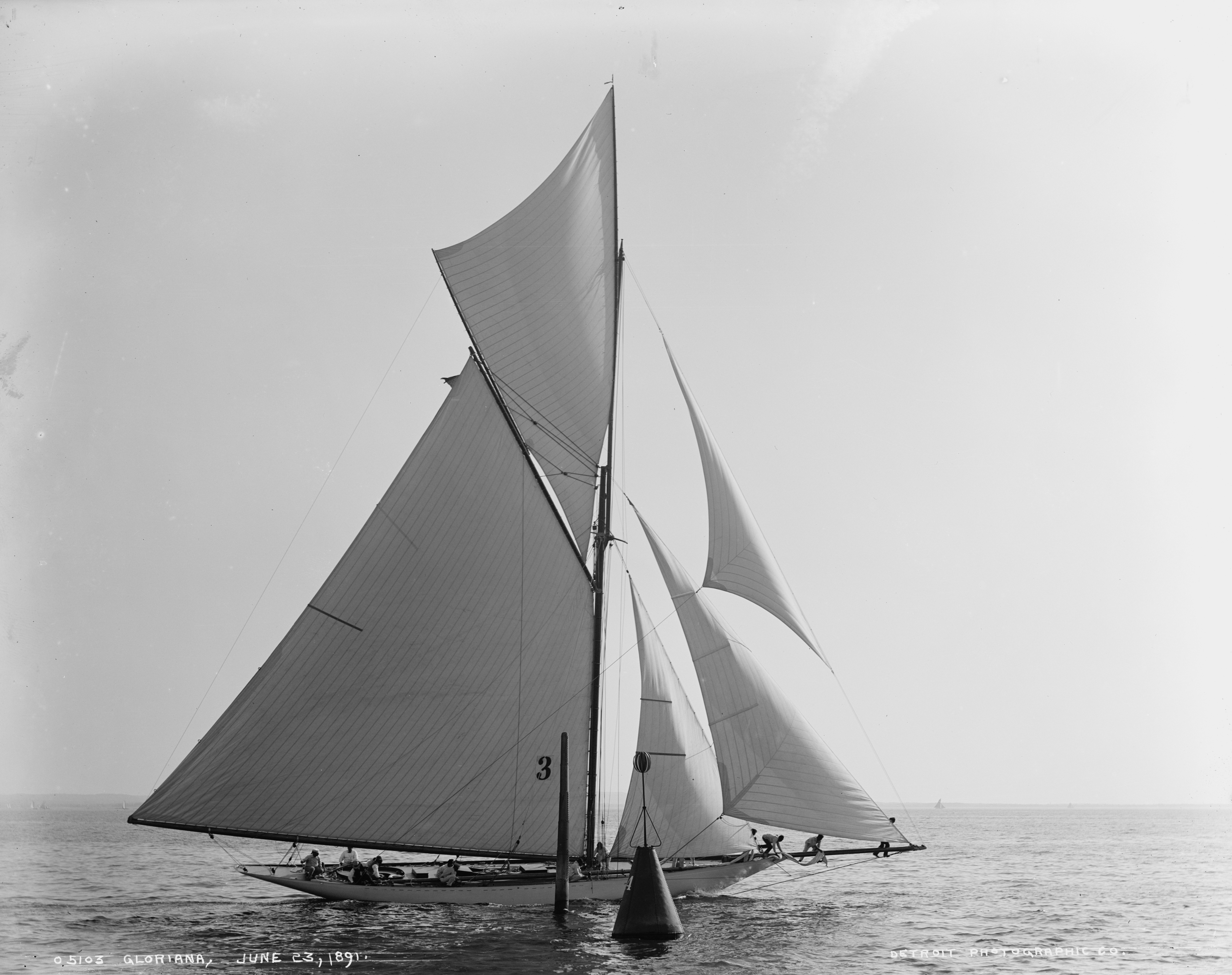 Sloop Gloriana-4