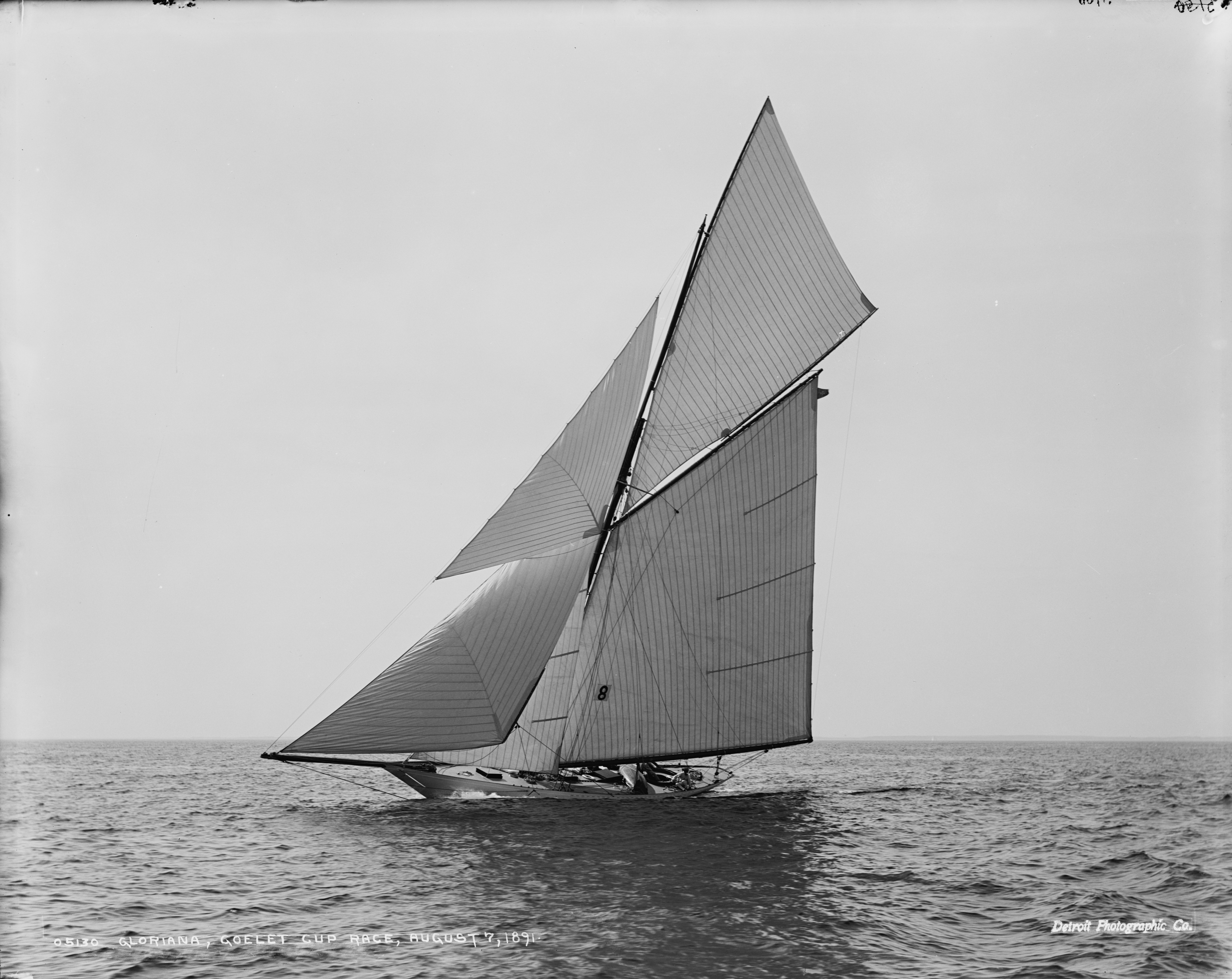 Sloop Gloriana-5