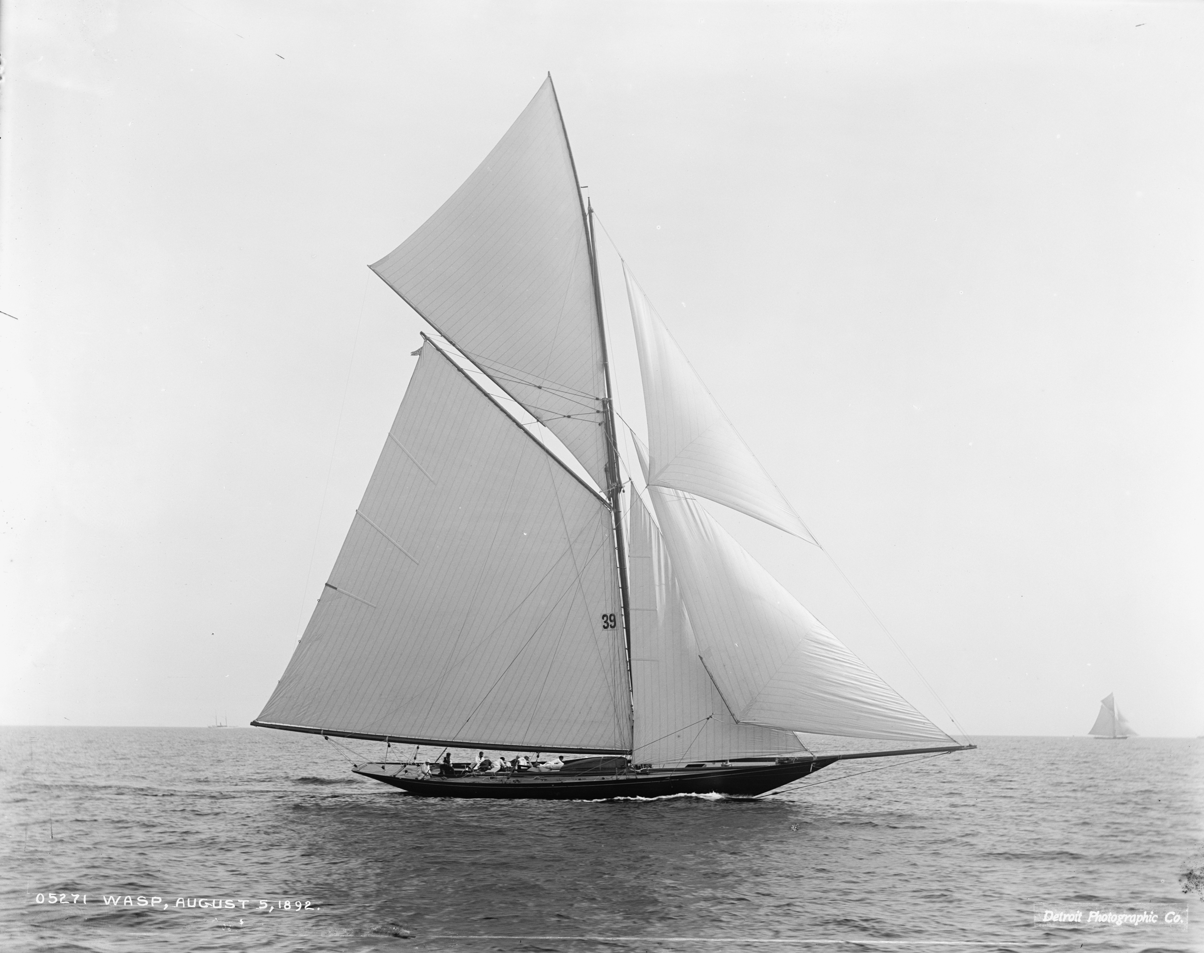 Sloop Wasp-4