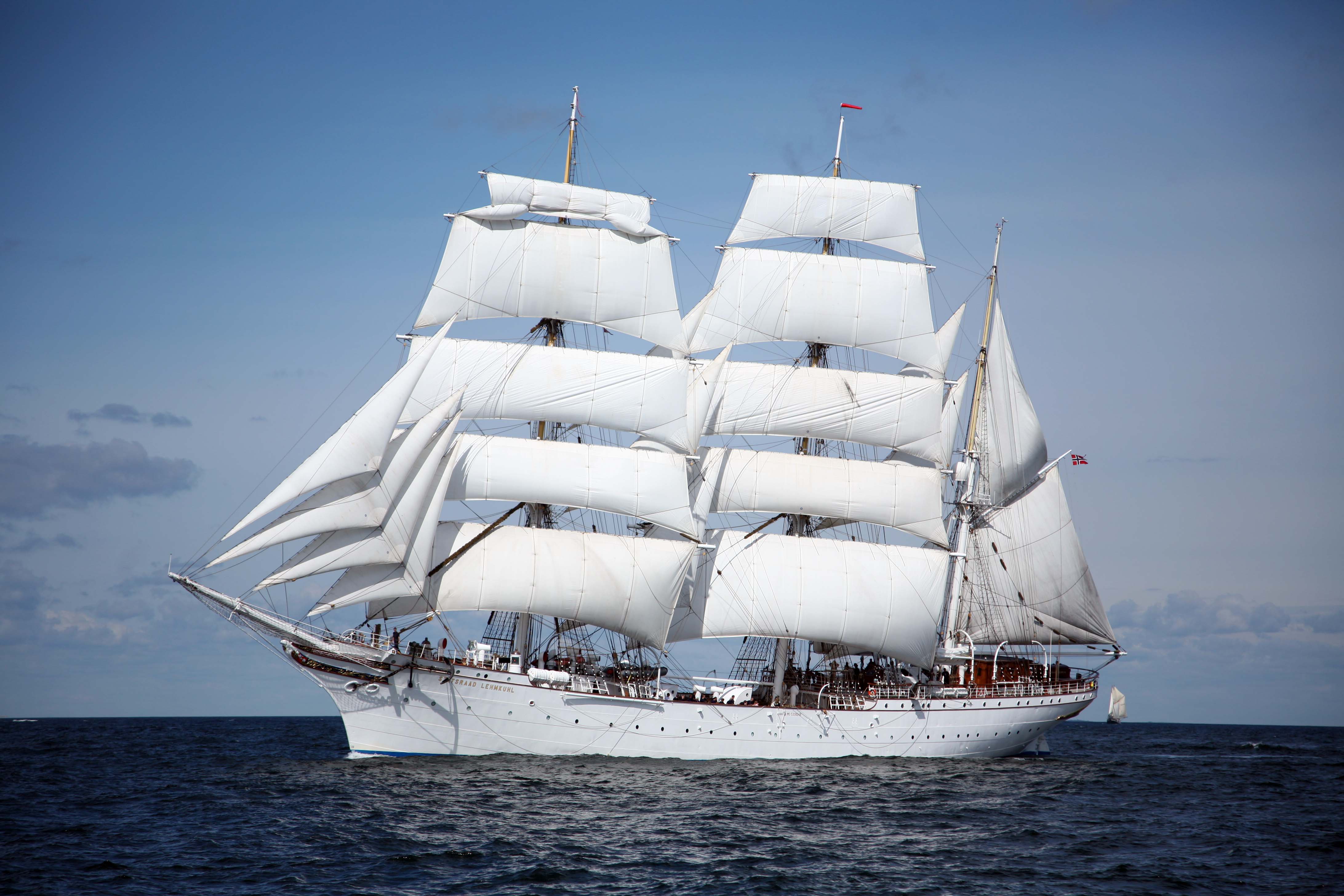 Statsraad Lehmkuhl royal yard