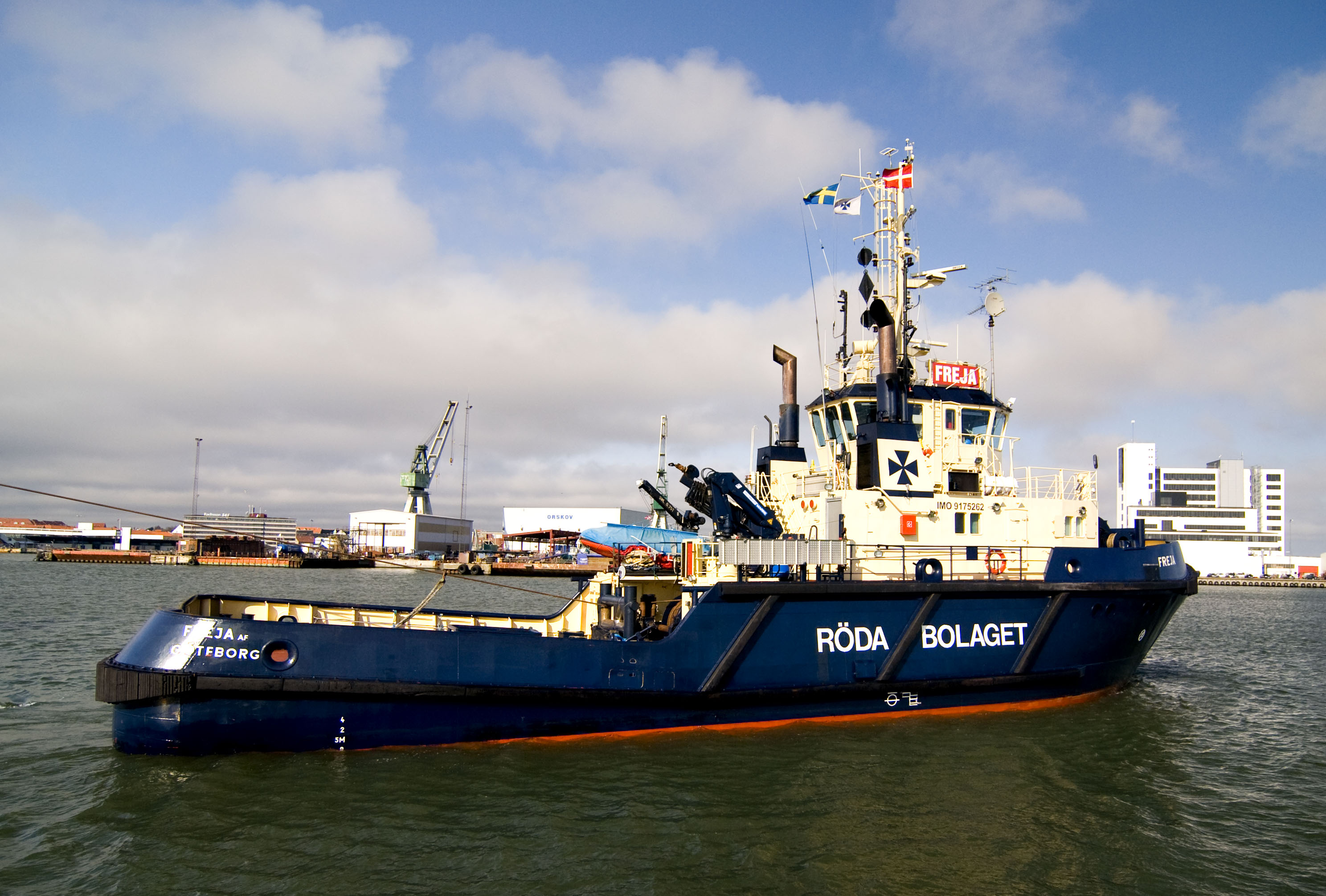 Svitzer Freja tug 2