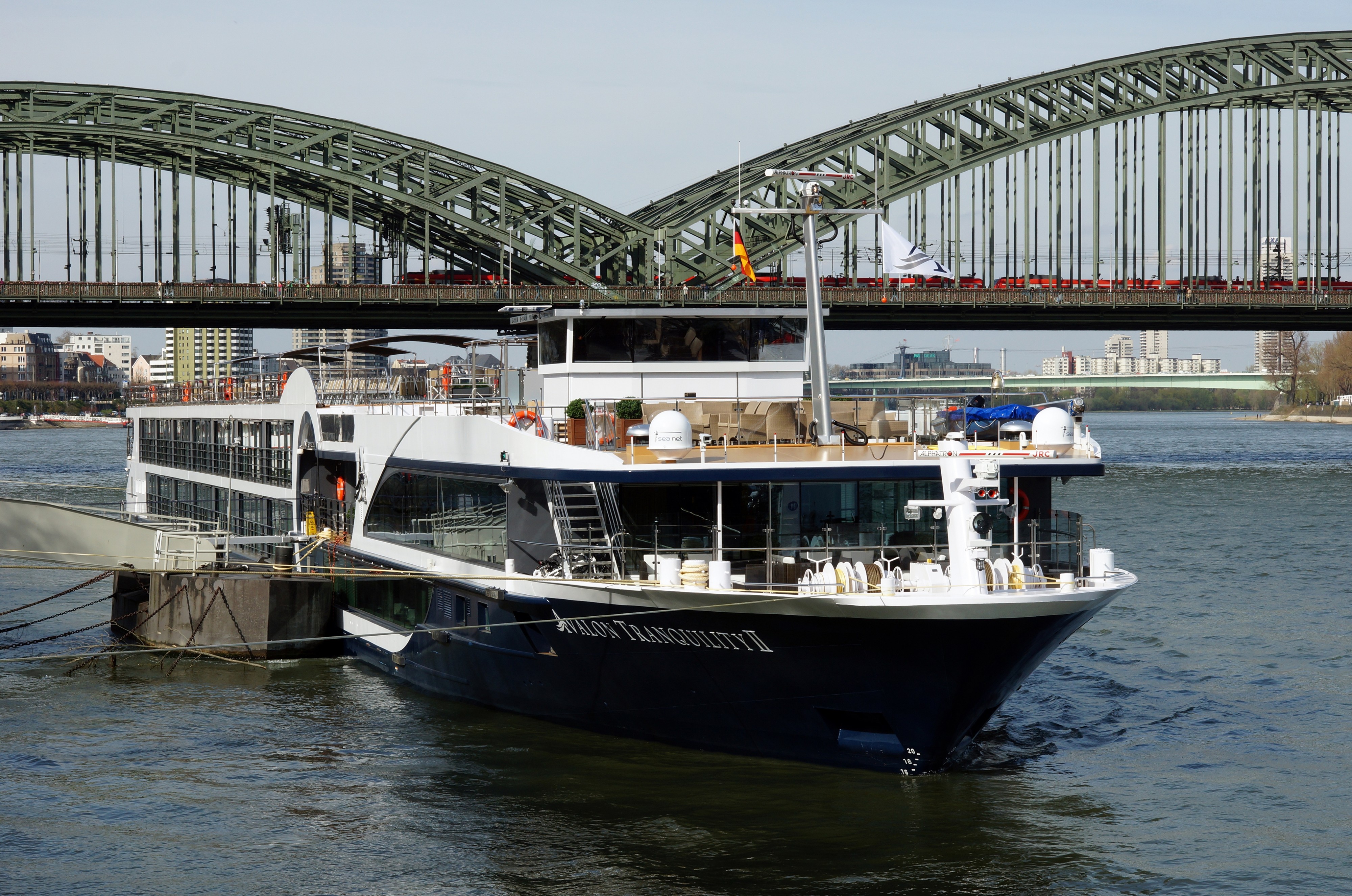 Avalon Tranquility II (ship, 2015) 003