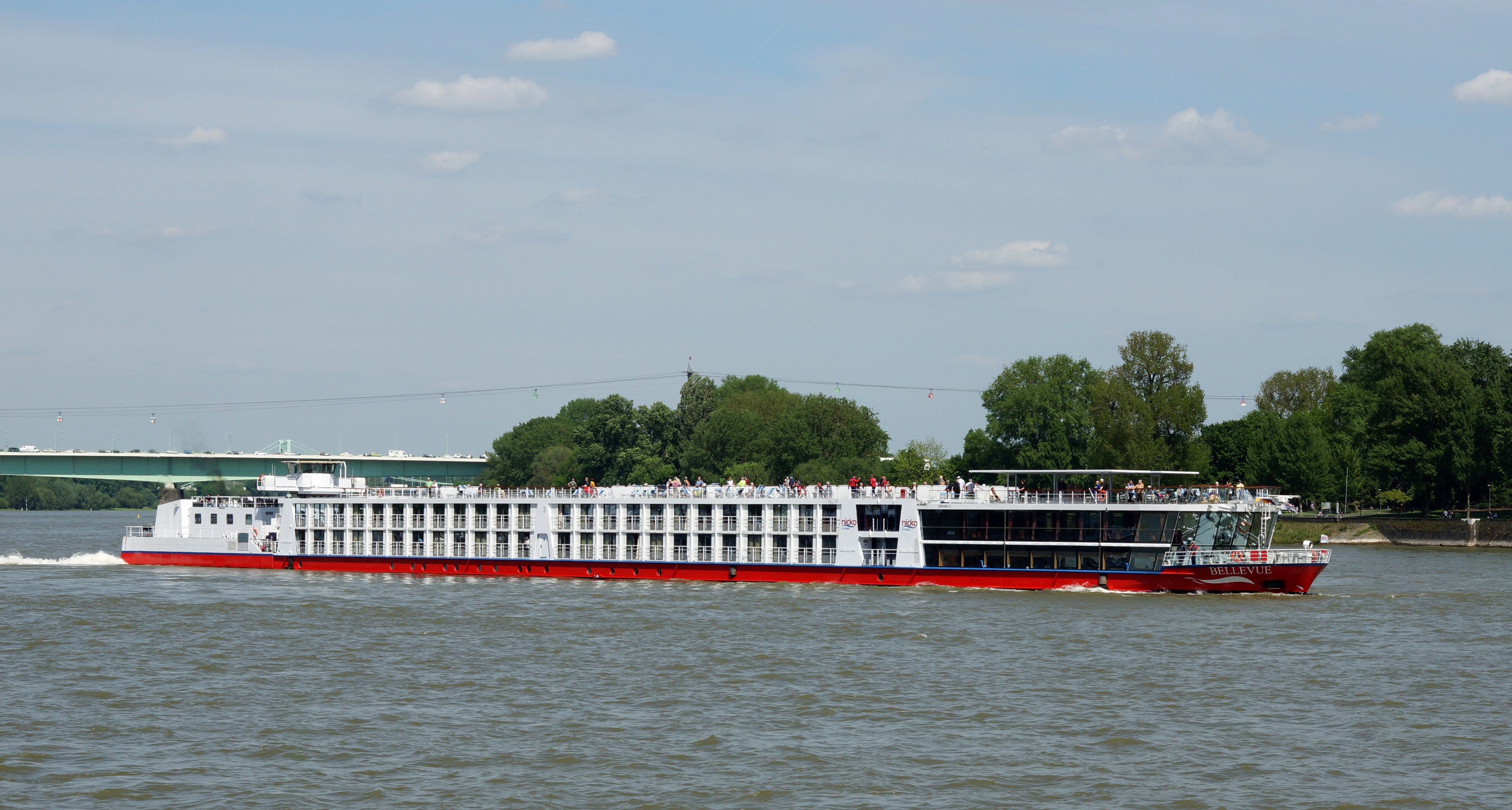 Bellevue (ship, 2006) 056