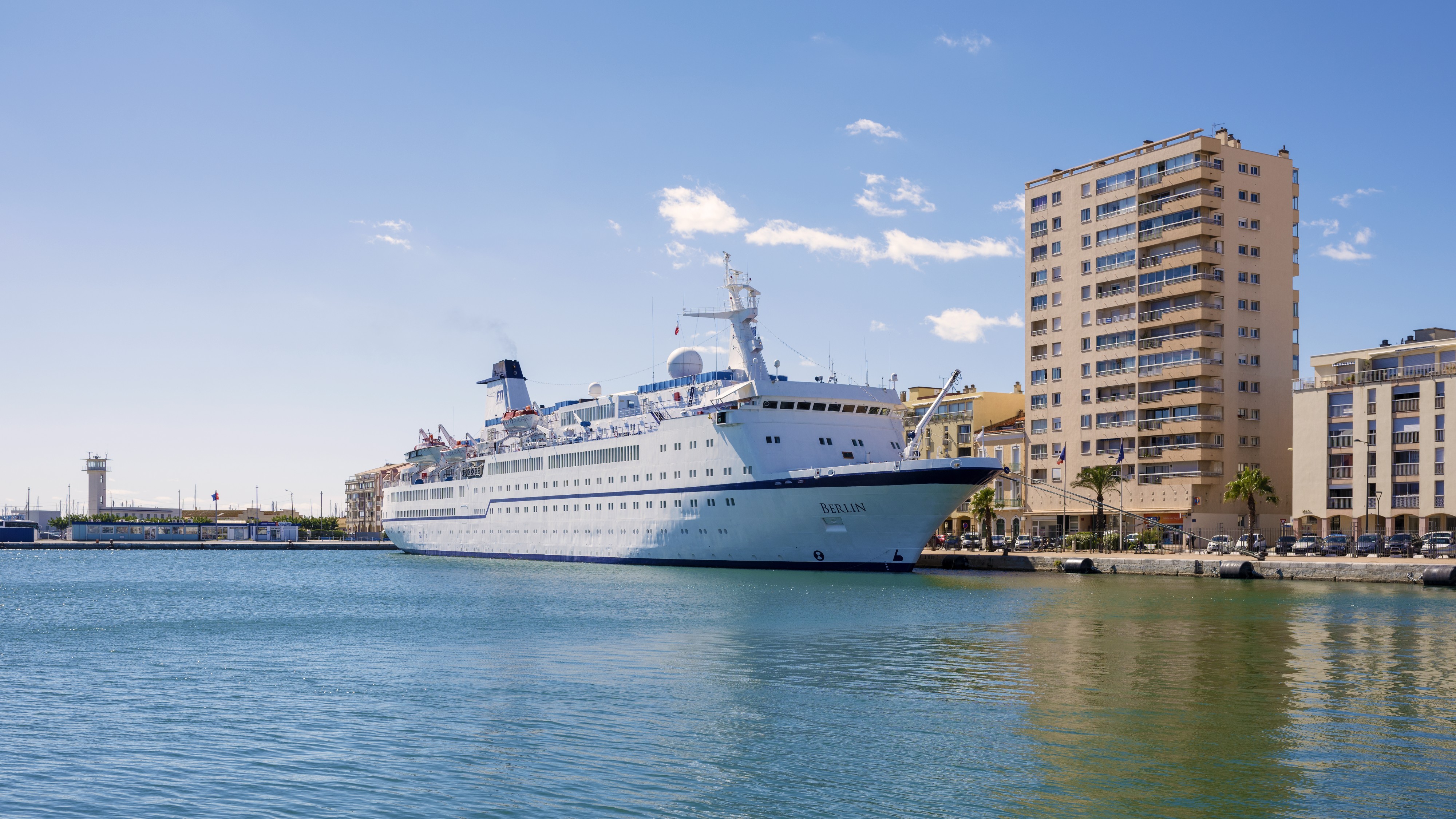 Berlin (ship, 1980), Sète 01