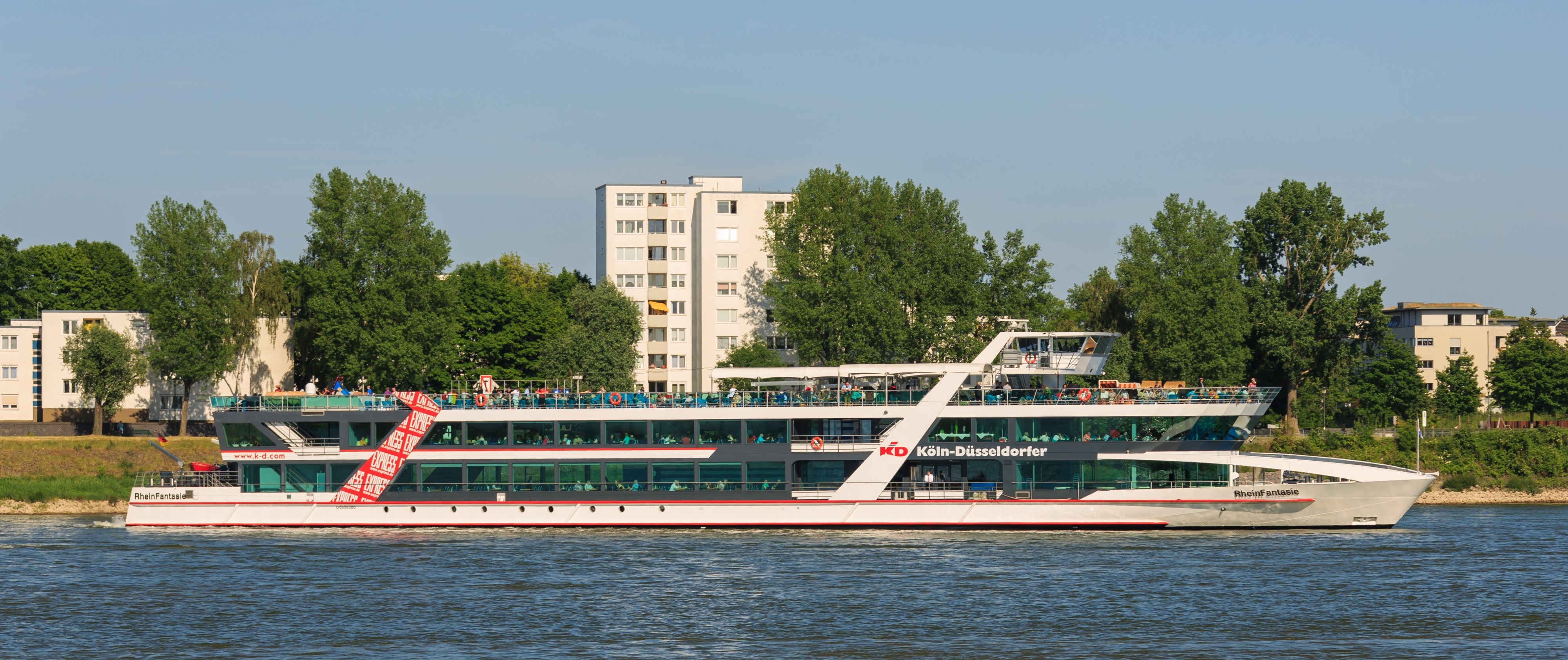 Cologne Germany Ship-RheinFantasie-02