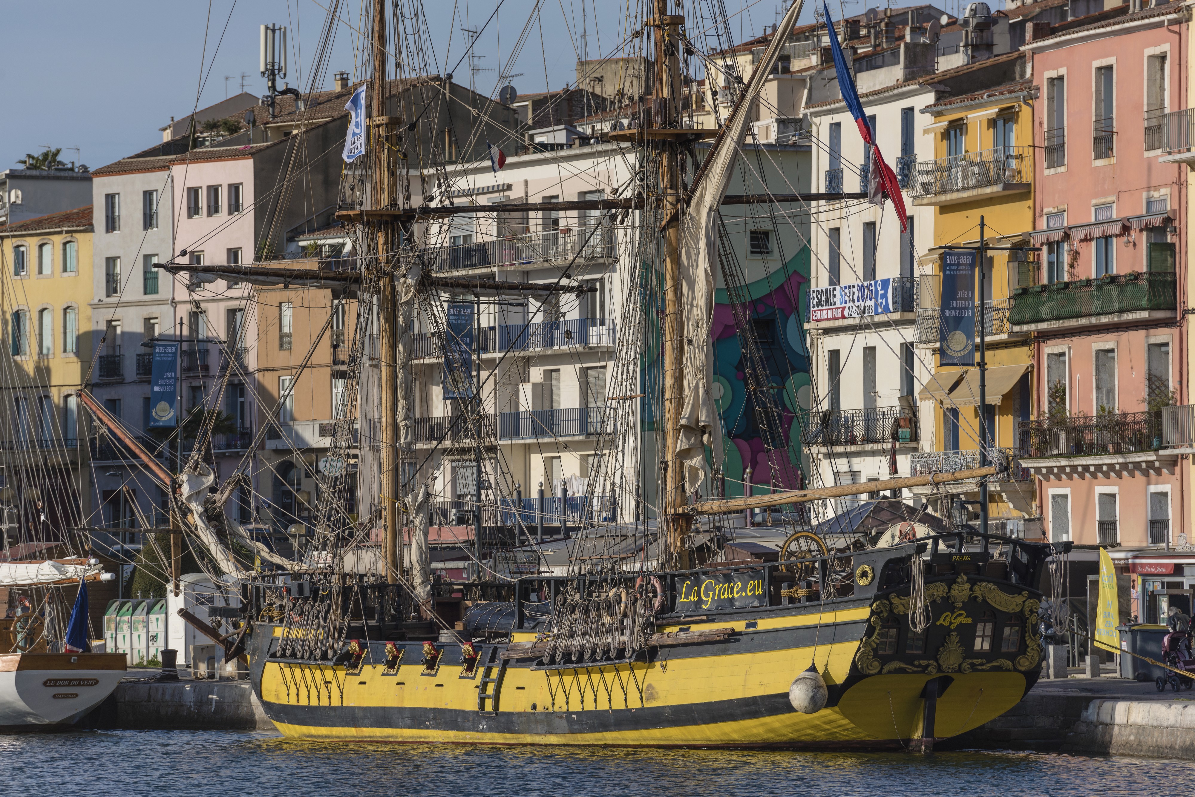 La Grace (ship, 2010), Sète cf01