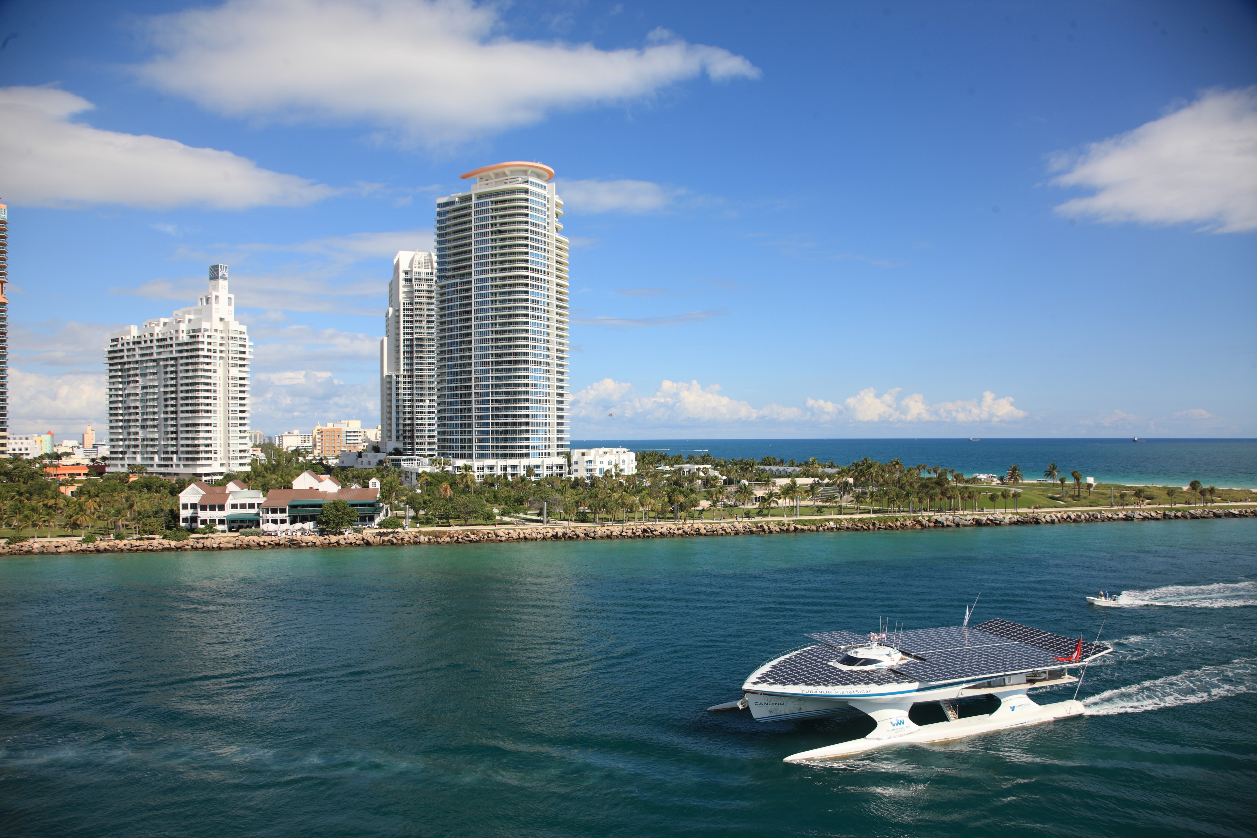 Planetsolar in Miami