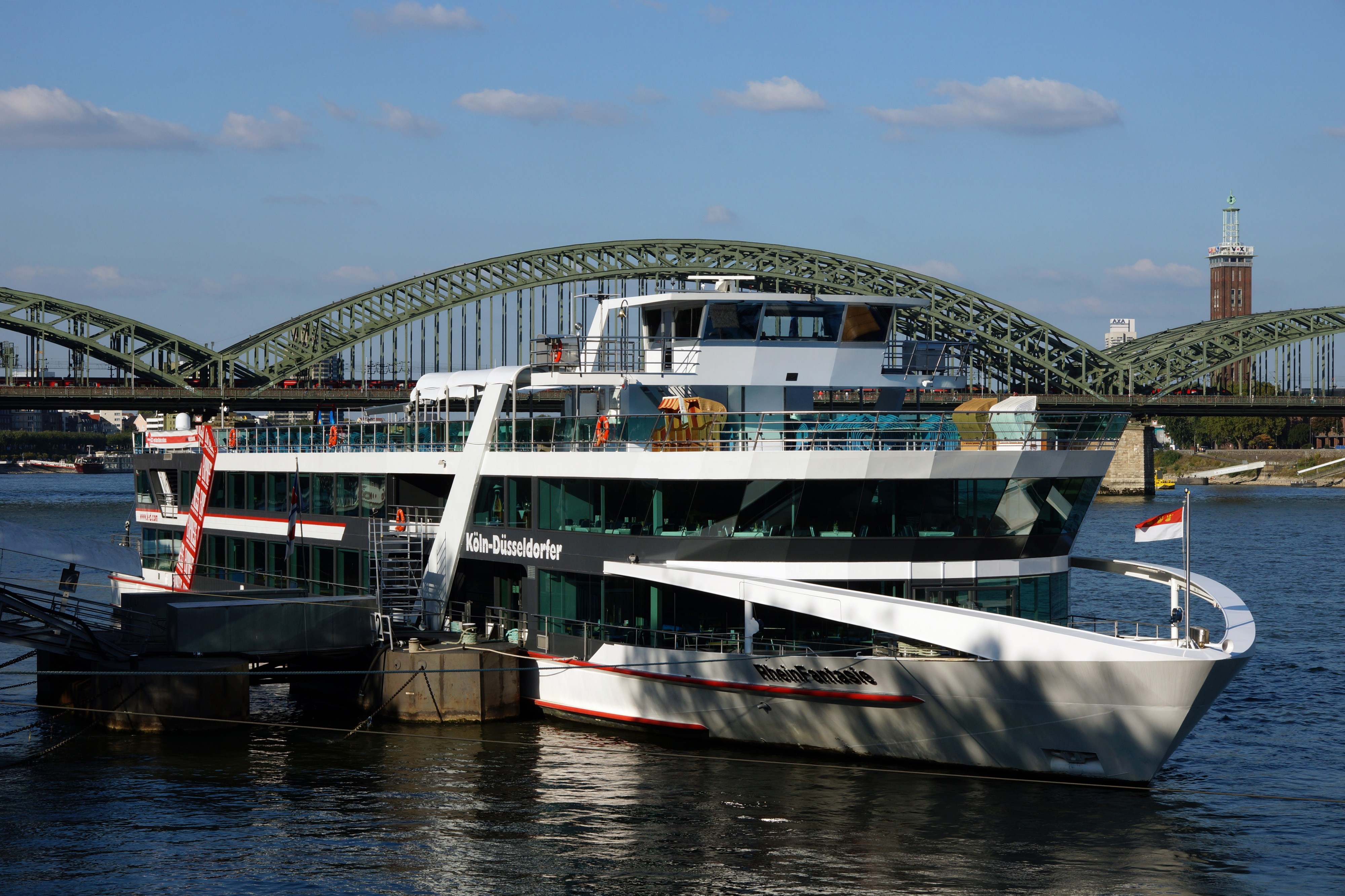 RheinFantasie (ship, 2011) 136