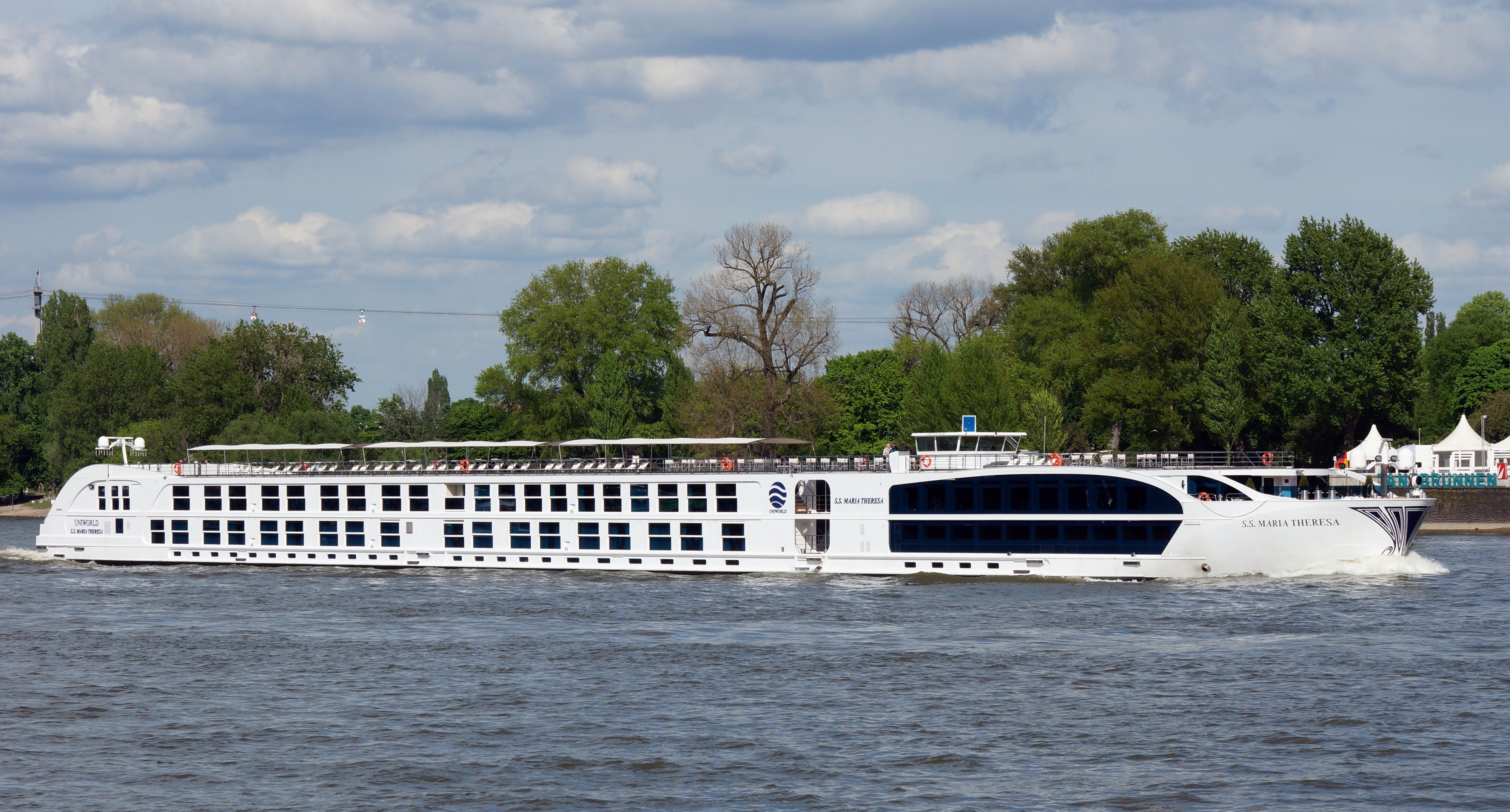 S.S. Maria Theresa (ship, 2015) 007