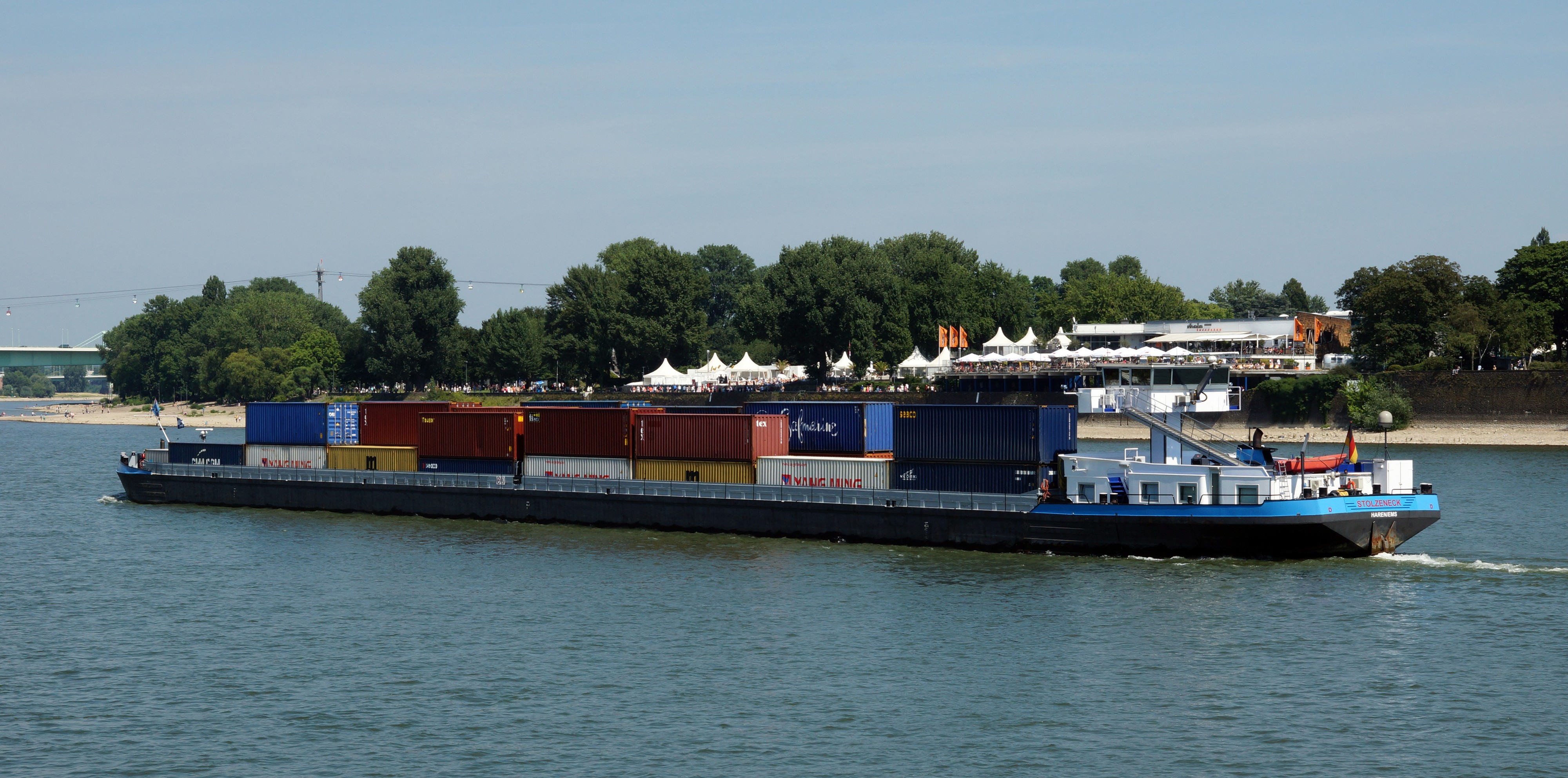 Stolzeneck (ship, 2002) 001