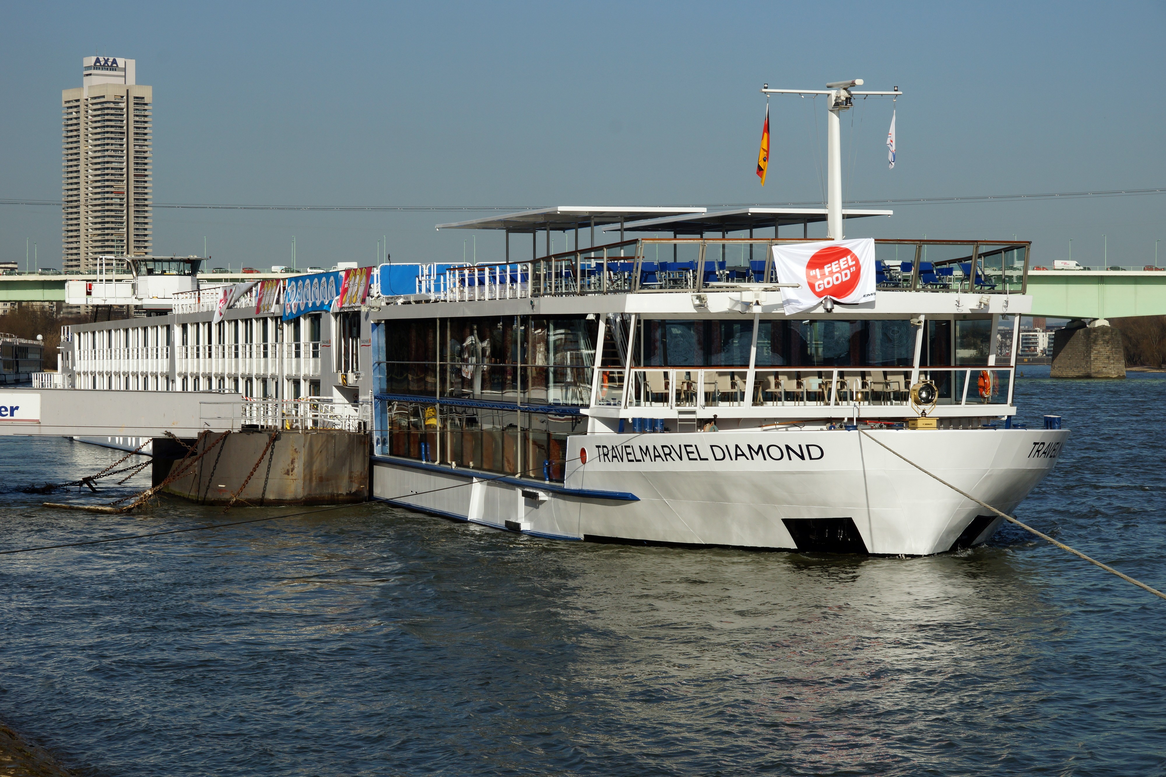 Travelmarvel Diamond (ship, 2007) 011