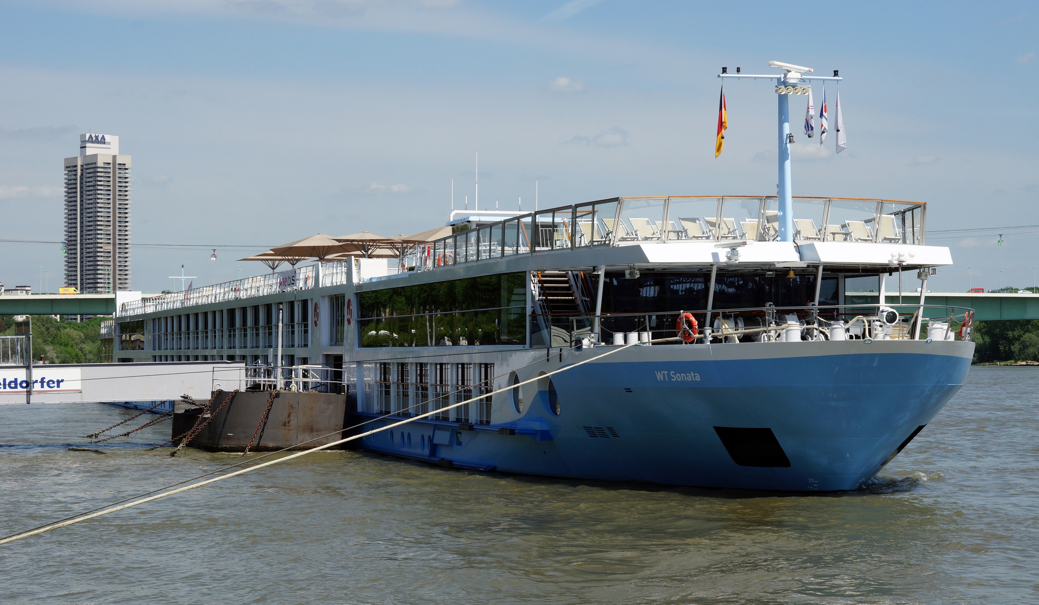 WT Sonata (ship, 2010) 002