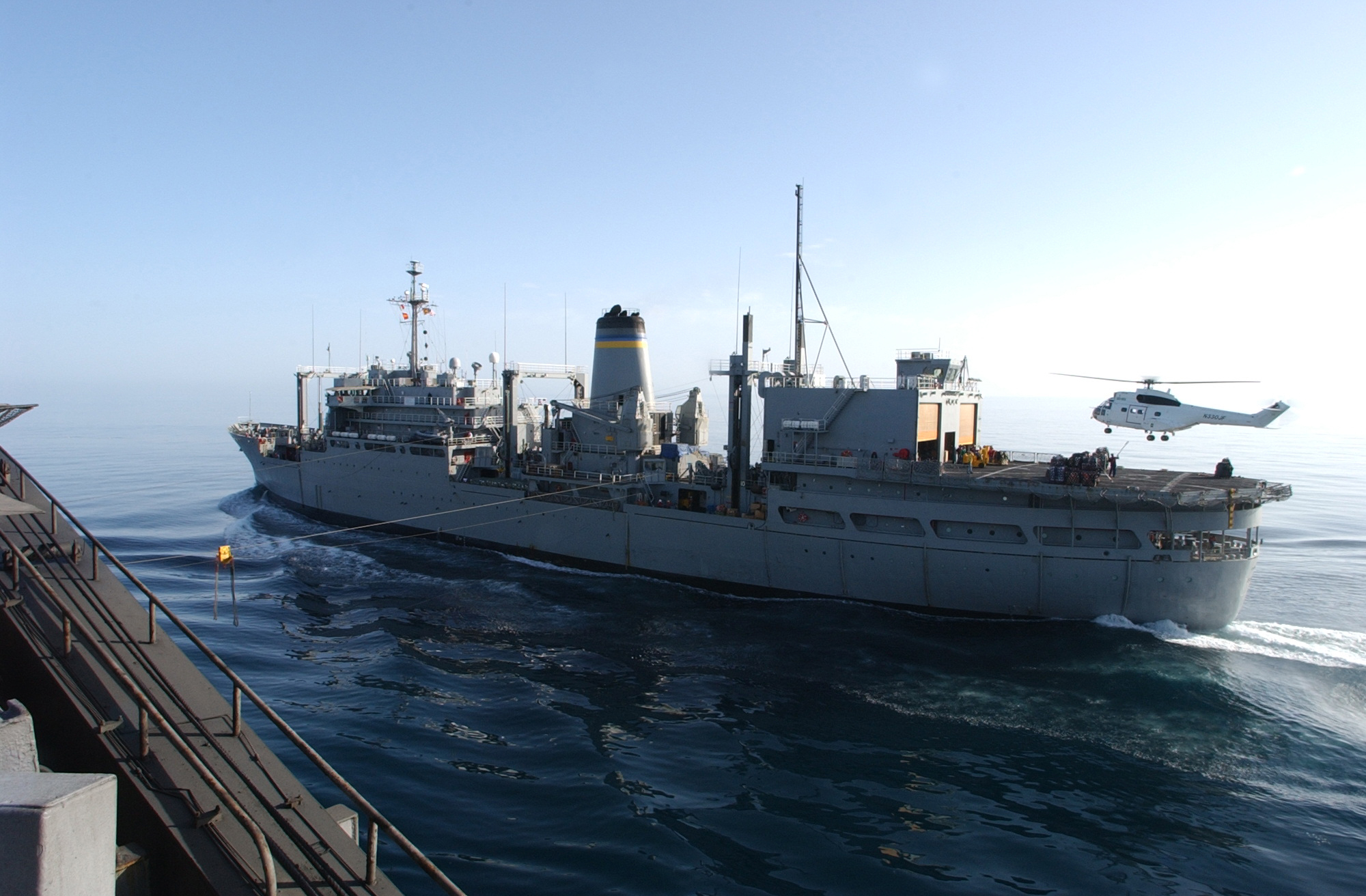US Navy 020327-N-4768W-011 USNS Spica - unrep