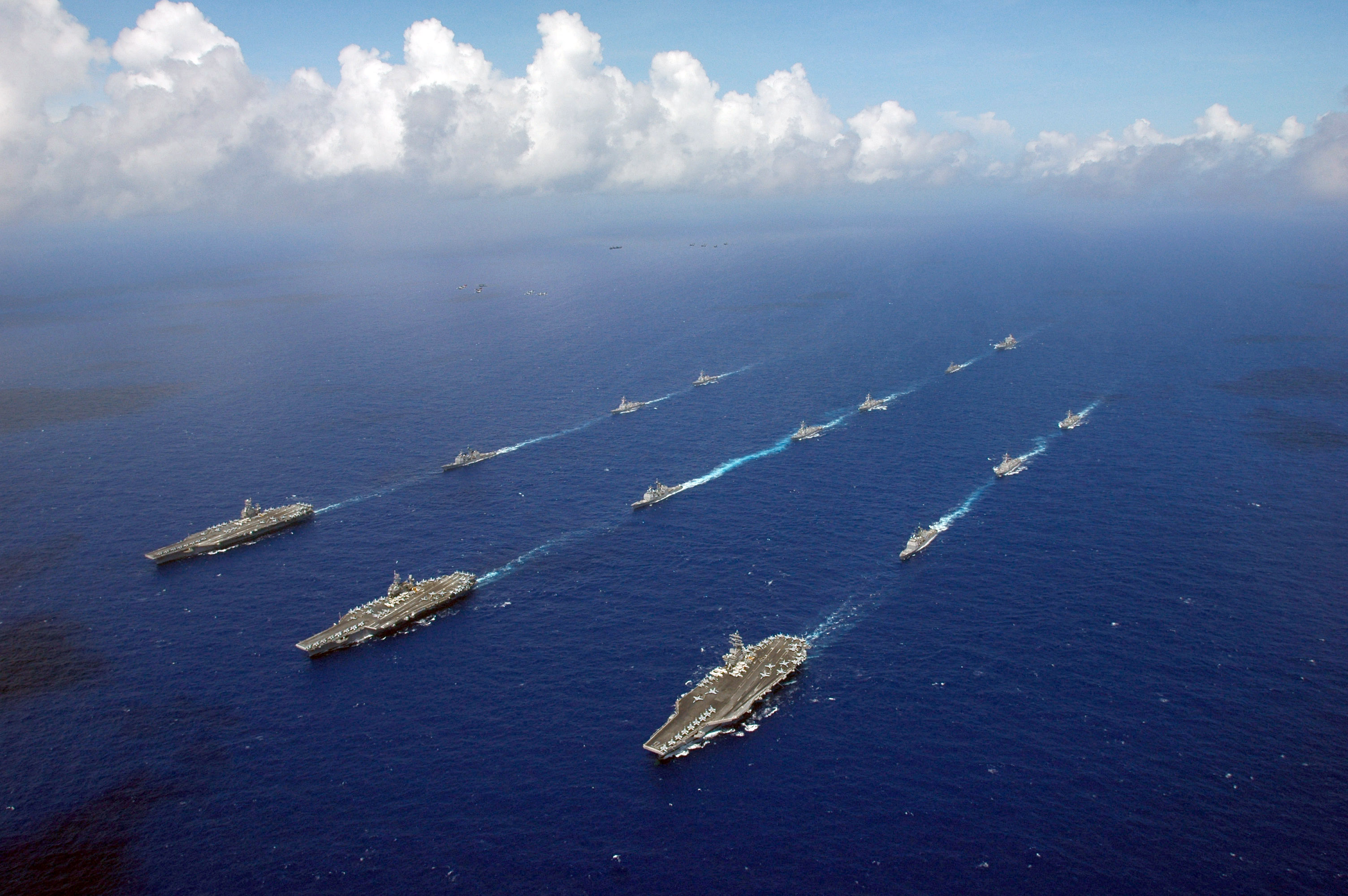 US Navy 060618-N-8492C-221 The Kitty Hawk, Ronald Reagan and Abraham Lincoln Carrier Strike groups sail in formation