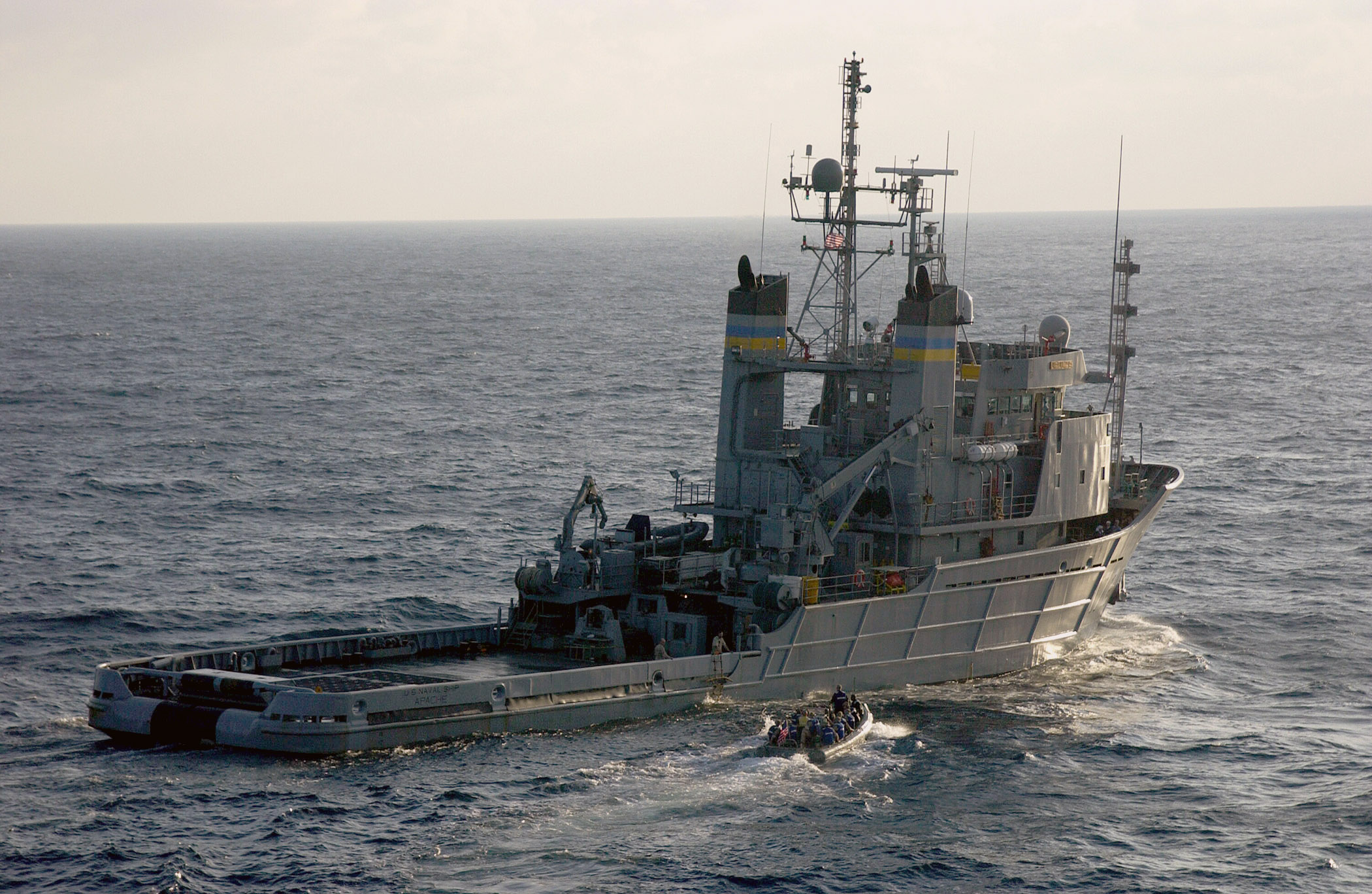 USNS Apache (T-ATF 172)