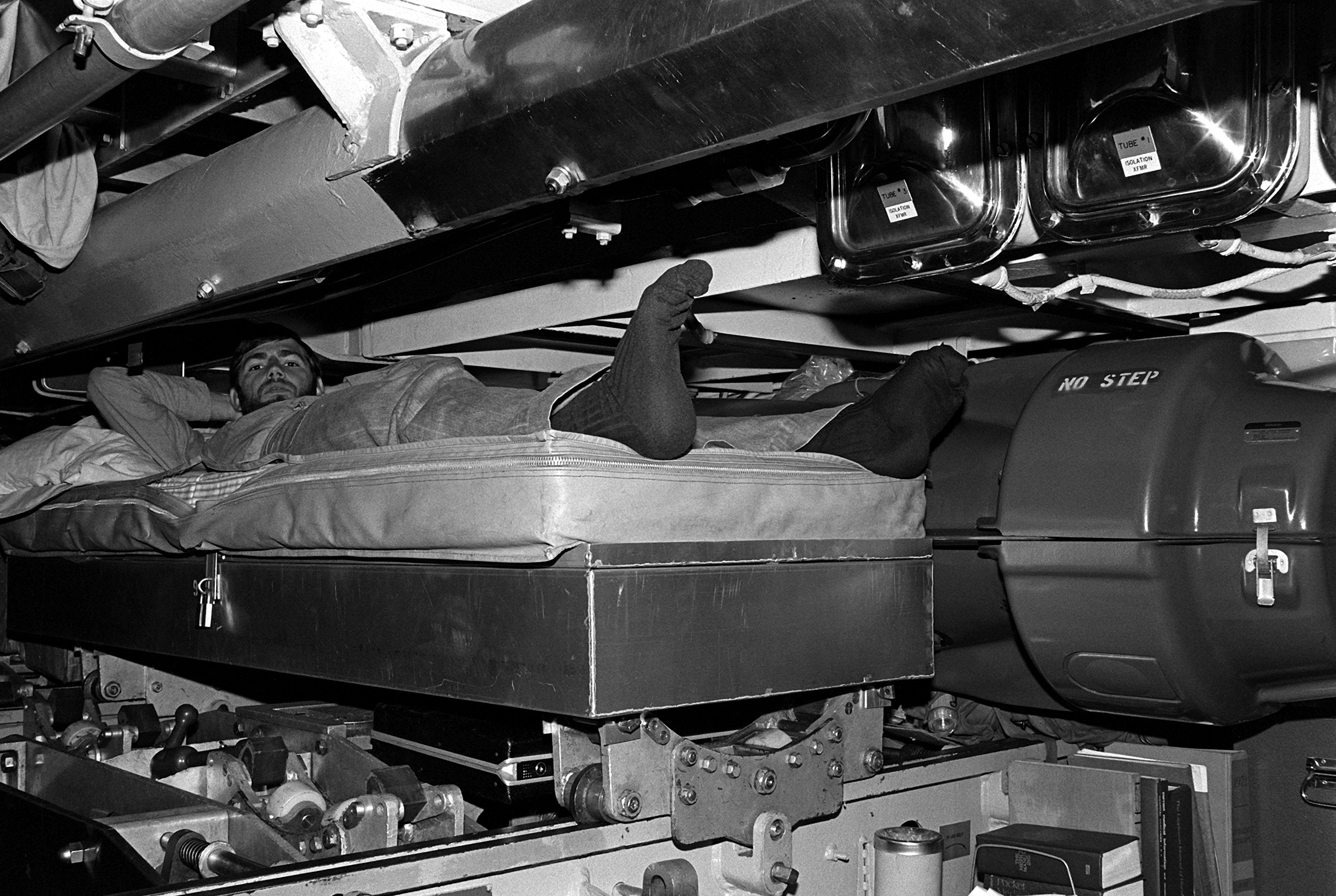 USS Bonefish (SS-582) quarters 2