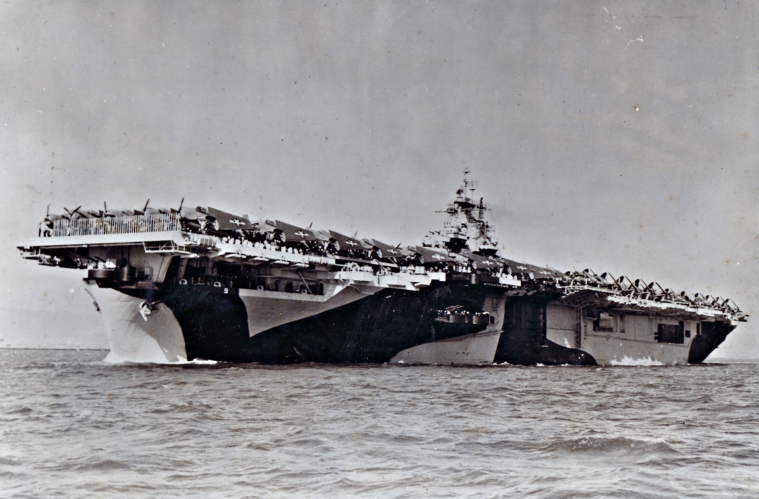 USS Essex leaving SF bow 1944
