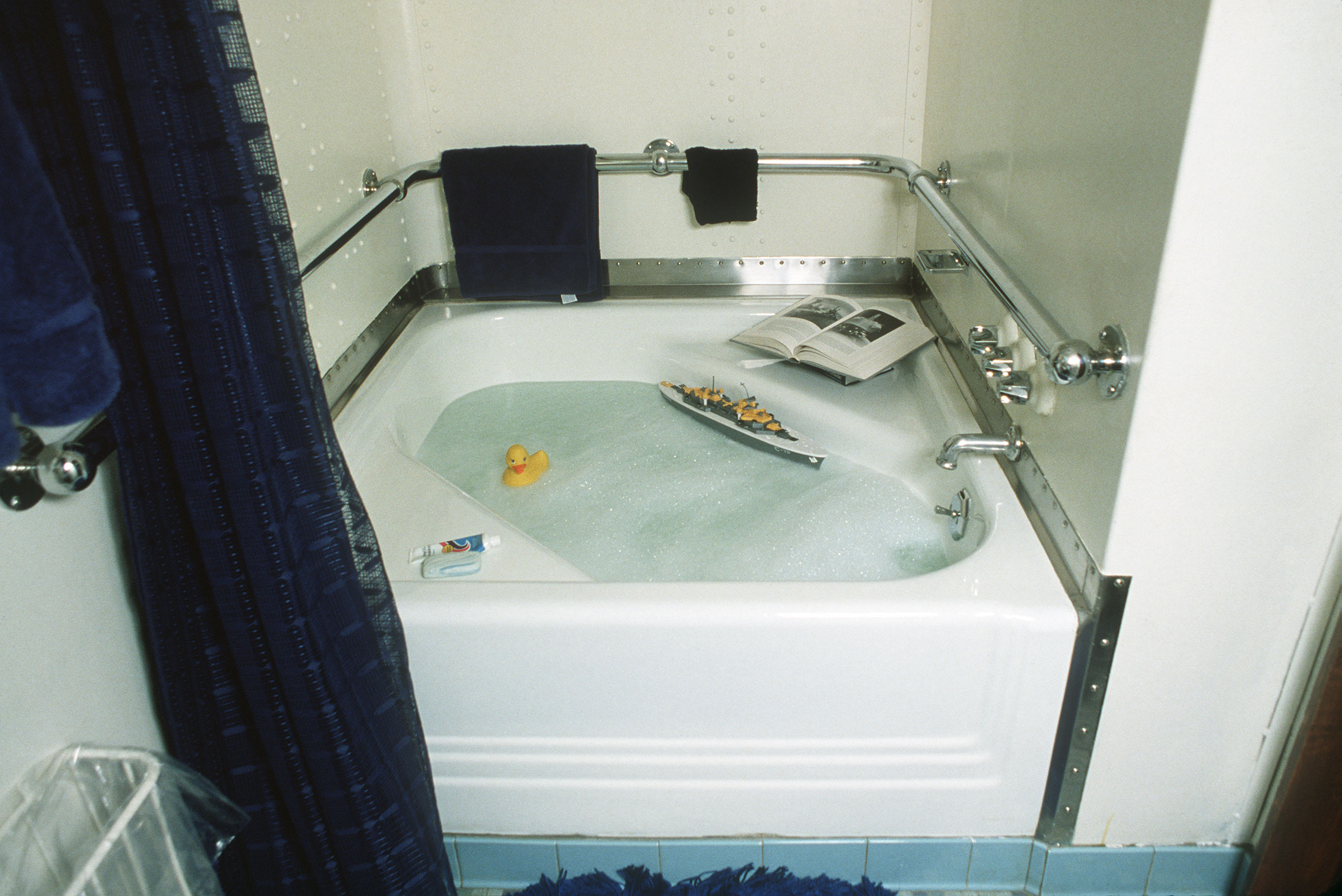 USS Iowa (BB-61) bathtub DN-ST-86-02543