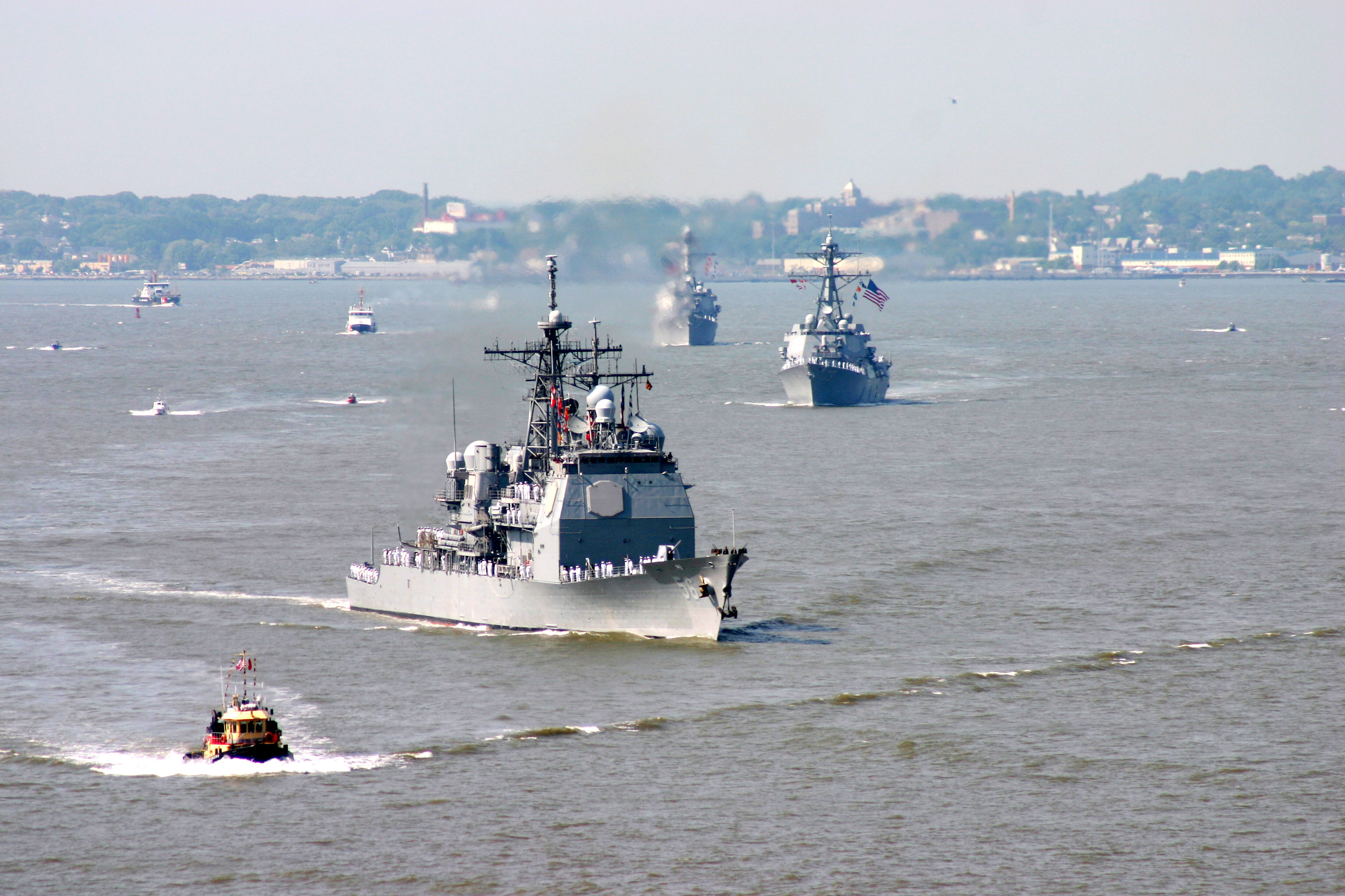 USS San Jacinto (CG-56) Parade of Ships