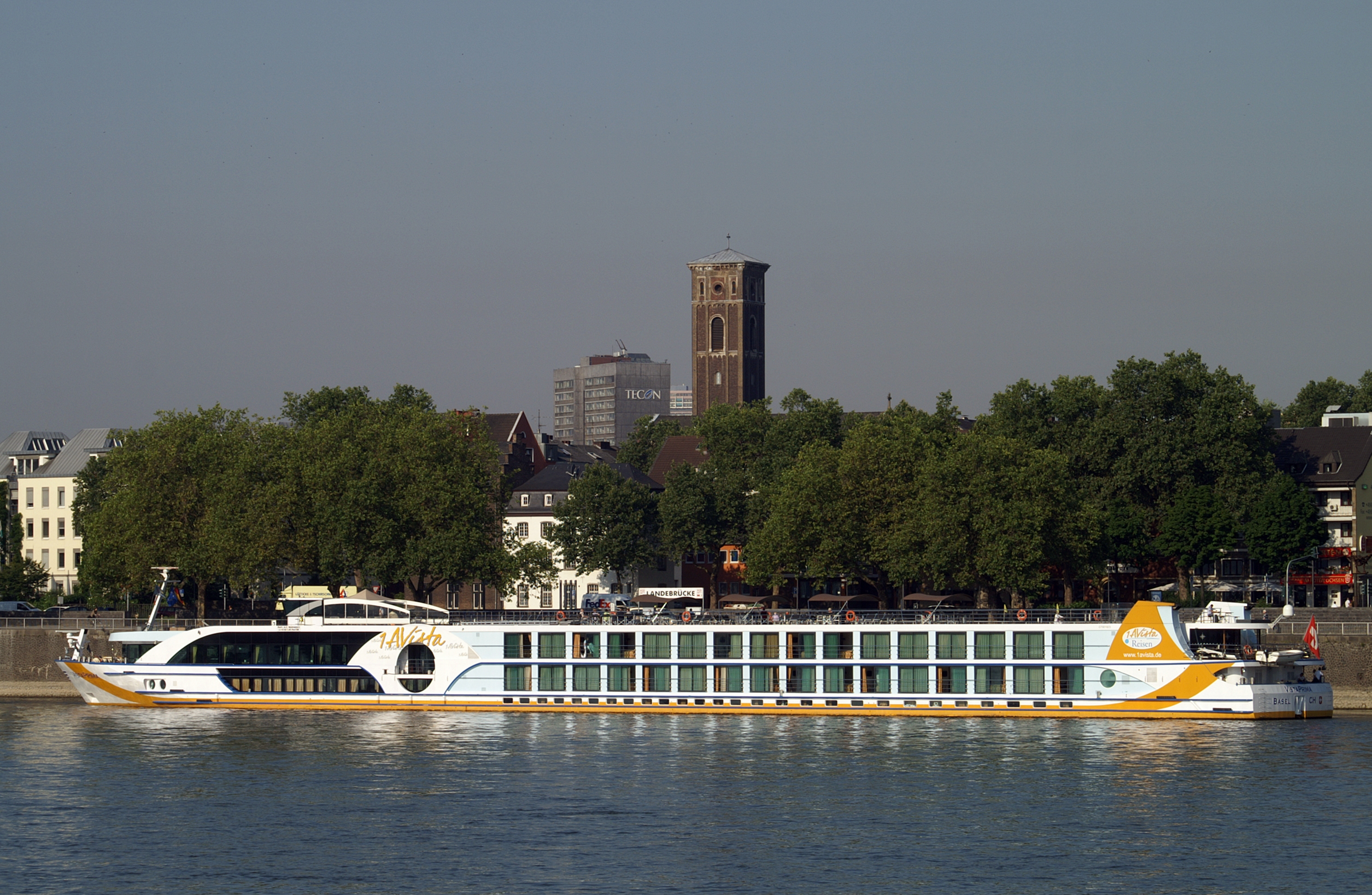 Vista Prima (ship, 2010) 012