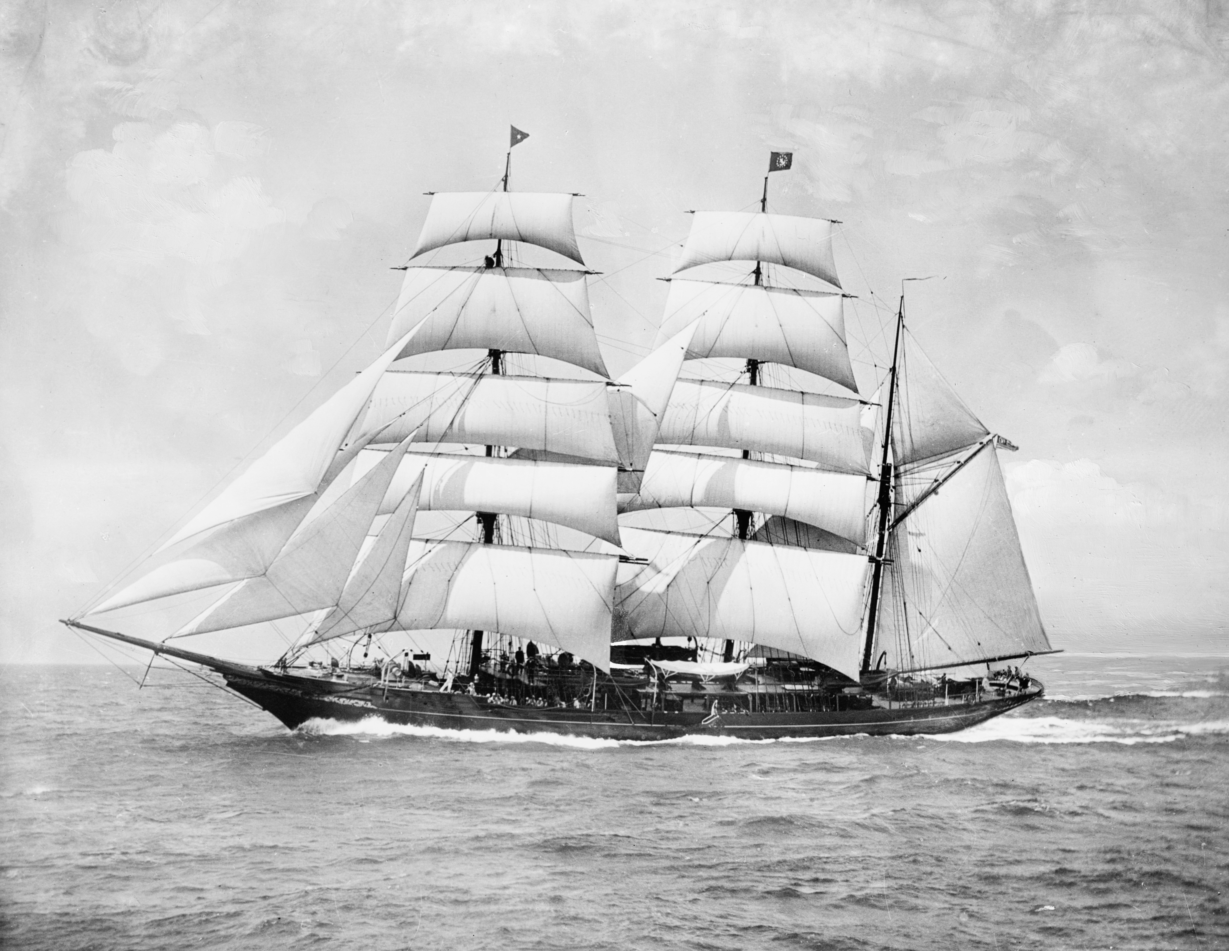 Yacht Aloha - LoC 4a21105u