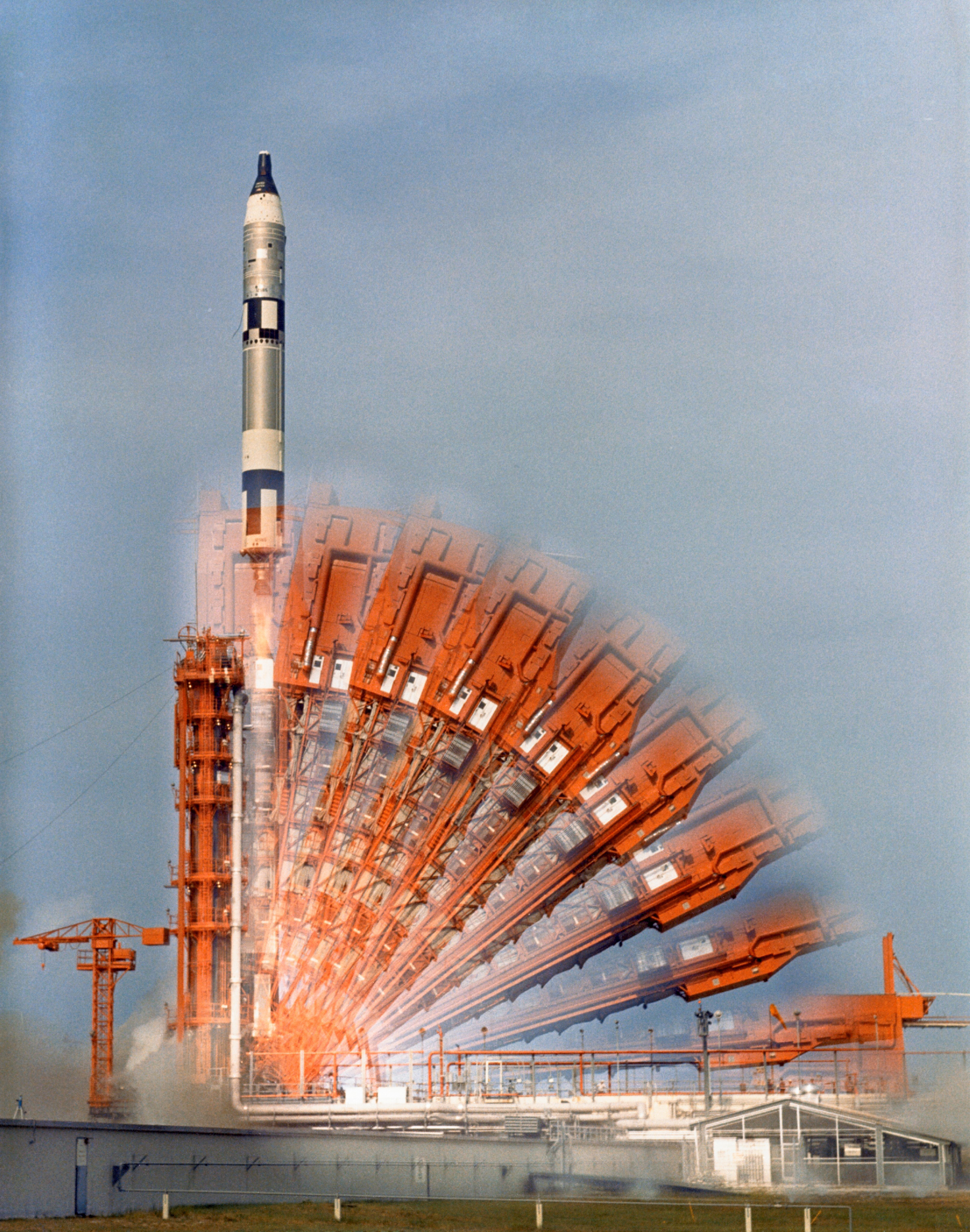 Gemini 10 launch time exposure - GPN-2006-000036