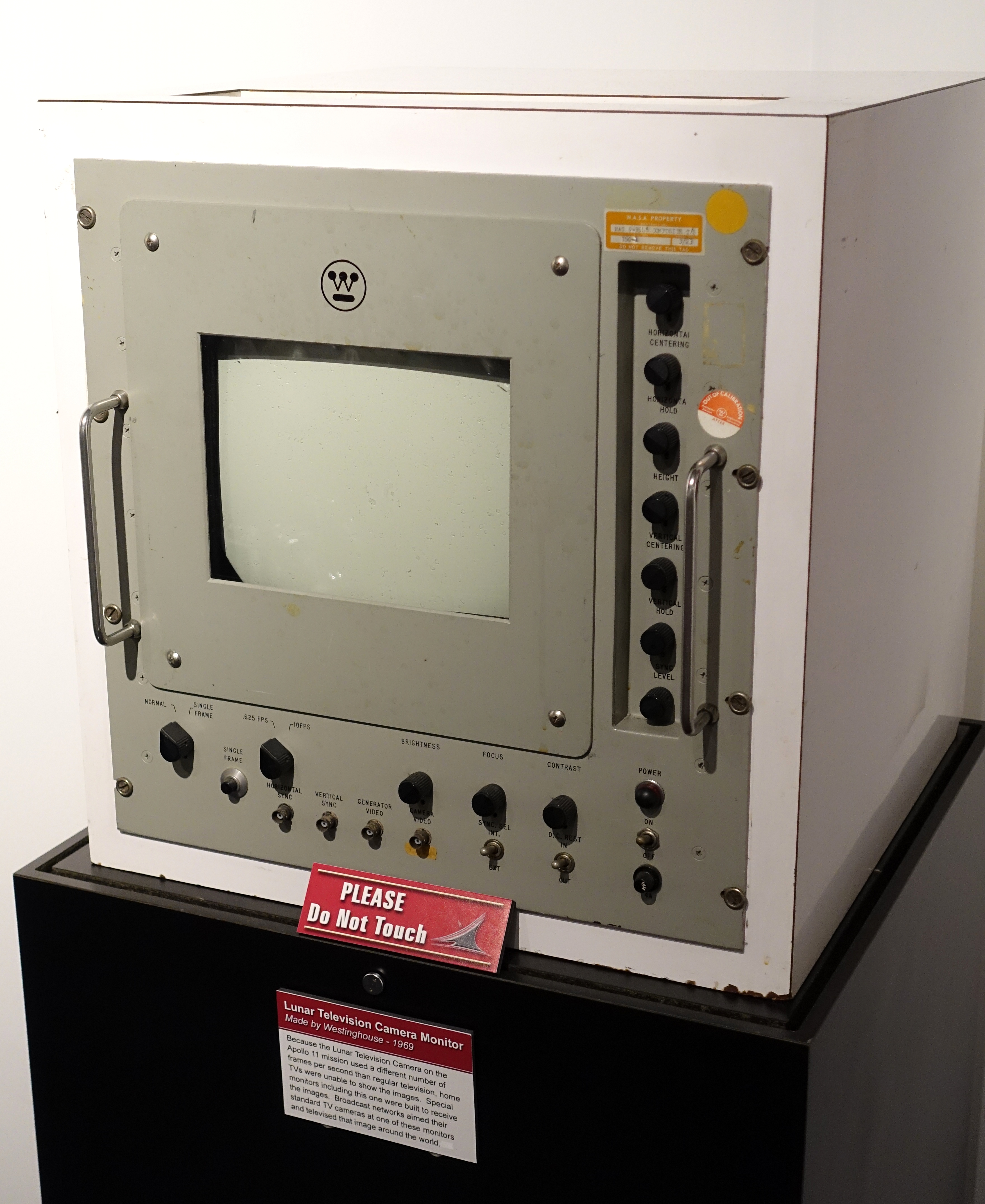 Lunar Television Camera Monitor, Westinghouse, 1969 - National Electronics Museum - DSC00574