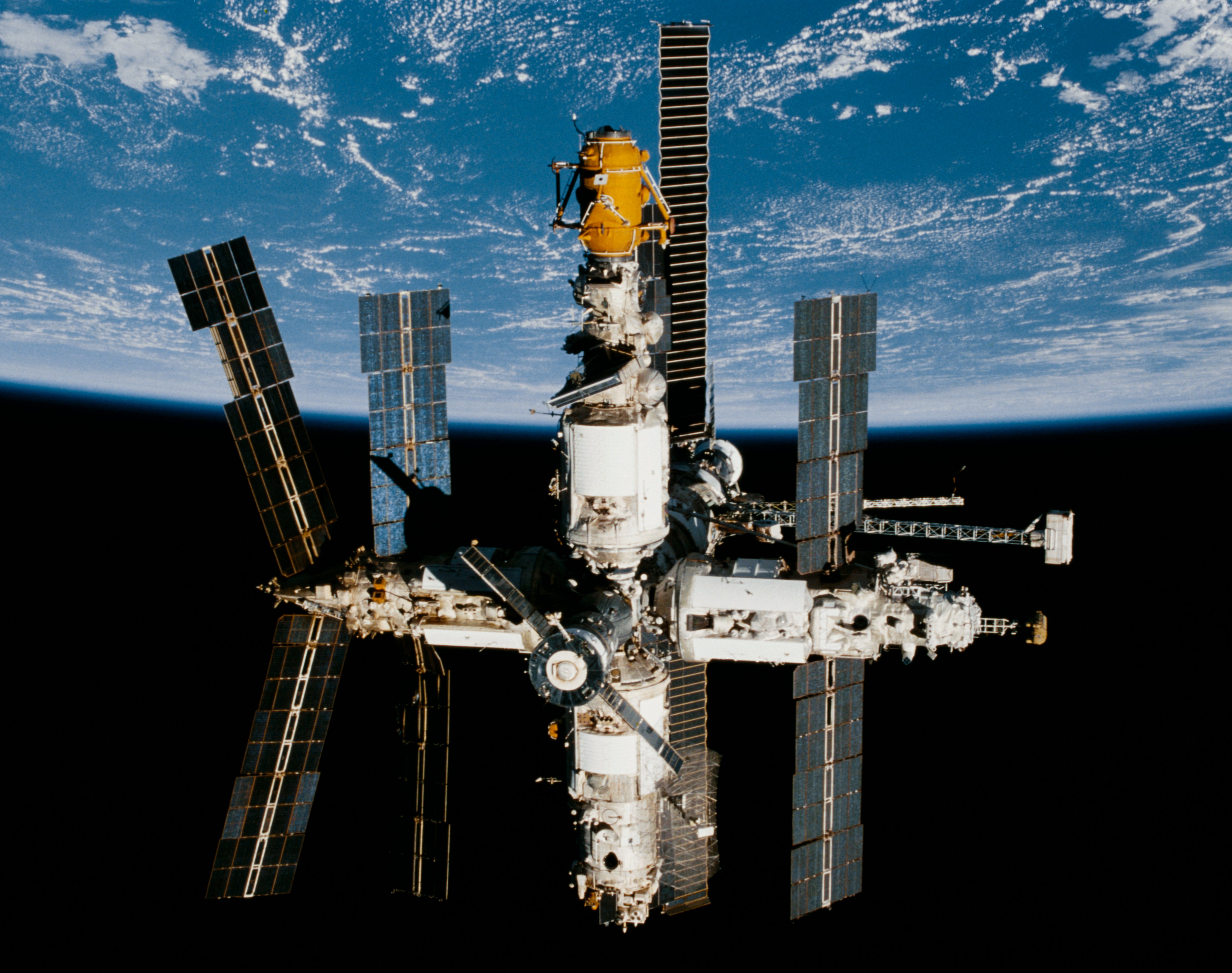 Mir STS-89