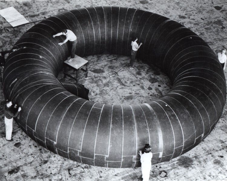 Inflatable Station Concept - GPN-2003-00106
