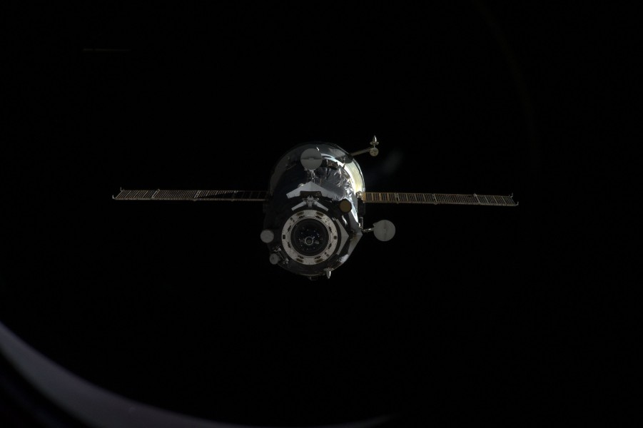 ISS-32 Progress M-15M final undocking